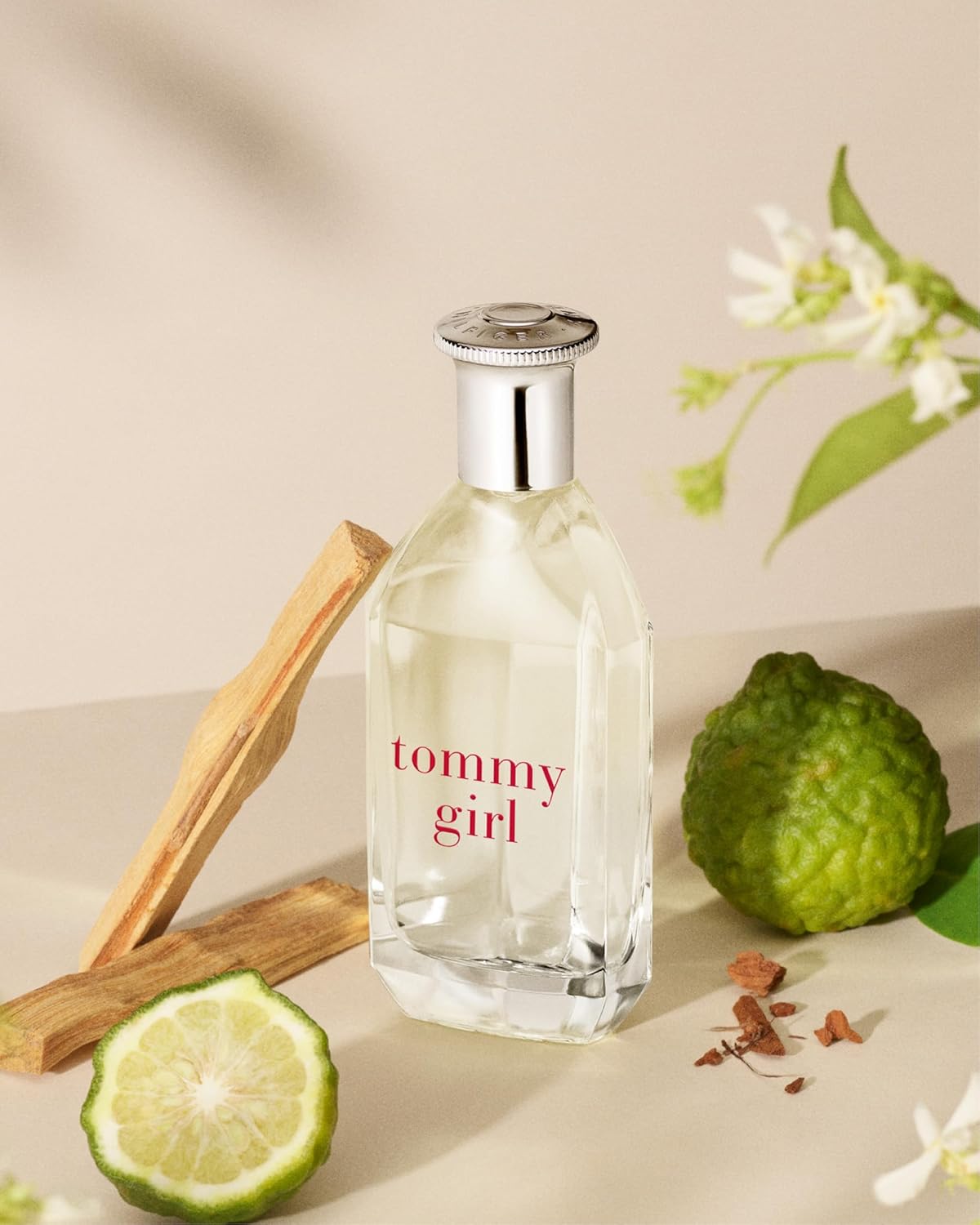 Thumbnail 3 de Tommy Hilfiger Tommy Girl Eau de Toilette 50 ml – fruchtig-blumiger Damen-Duft im transparenten Glasflakon