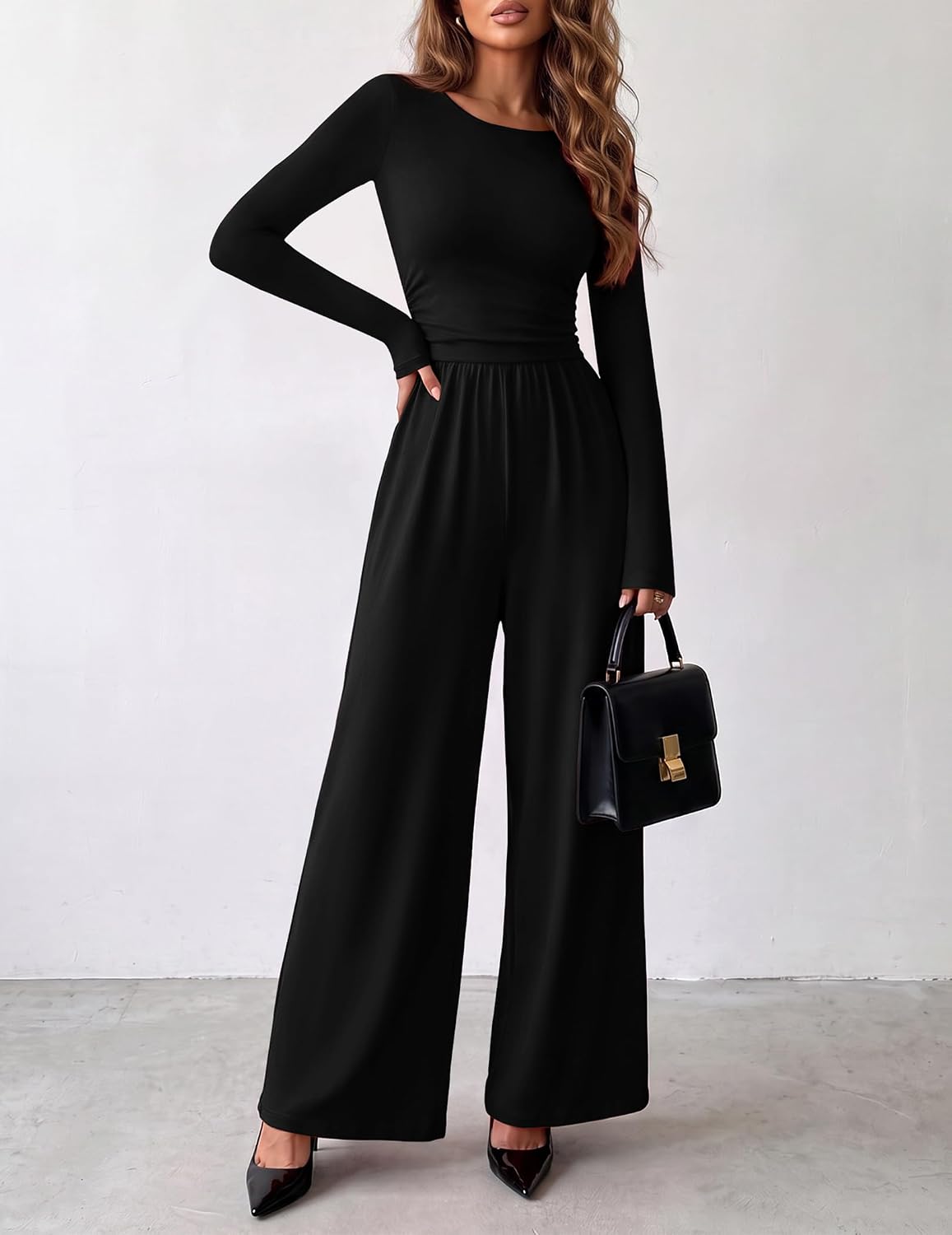 Detalle de Ekouaer Women's Long-Sleeve Jumpsuit with Wide Legs and Ruched Waist