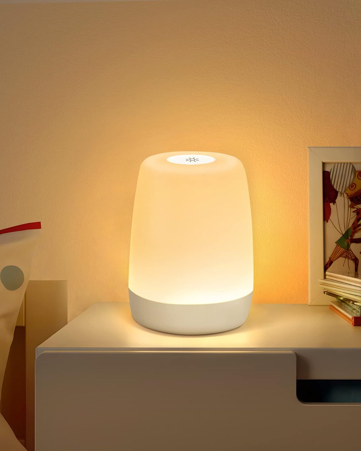 Detalle de FOMYHEARD Nachtlicht Kinderzimmer: Touch-Dimmbar, Warmlicht & RGB‑Spektrum, USB aufladbar
