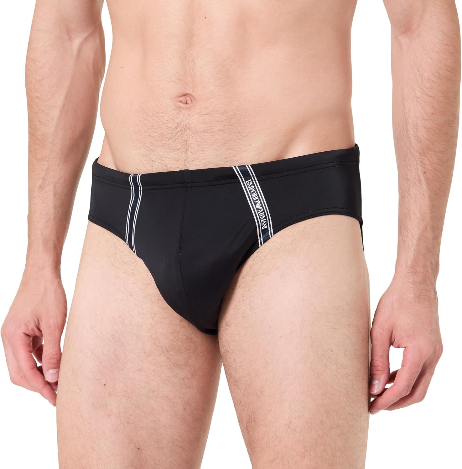 Detalle de Emporio Armani Brief Costume a Slip Uomo: stile e comfort sostenibile per il mare