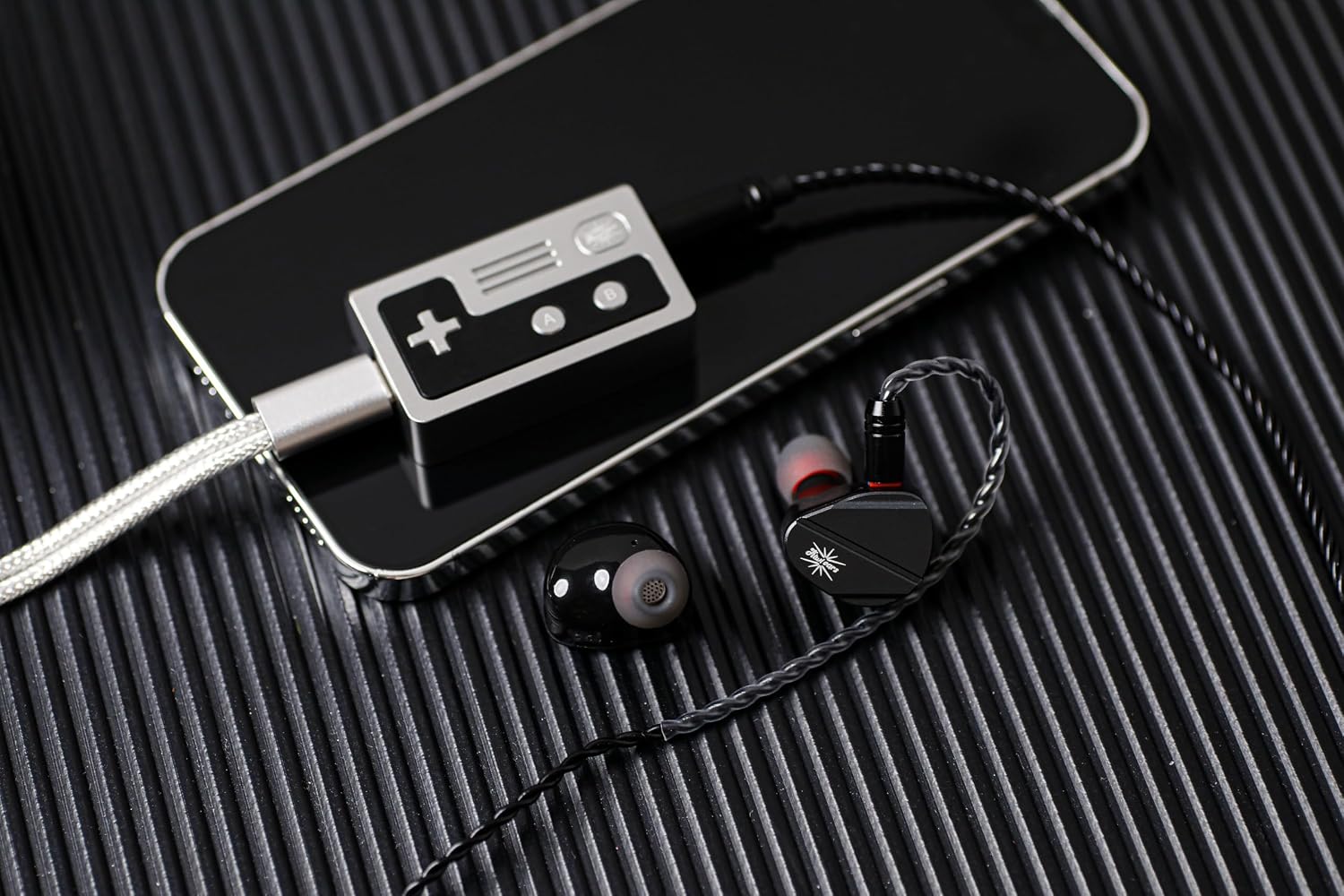 Detalle de Linsoul Kiwi Ears Canta IEM ibridi 1DD + 2Planar con cavo HiFi staccabile (monitor in-ear per musicisti)