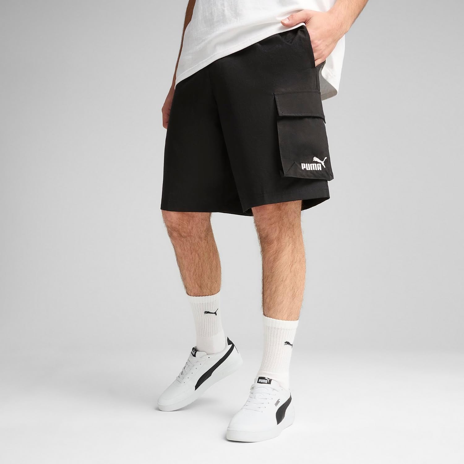 Detalle de Puma ESS No. 1 Logo Woven Cargo Shorts 9" for Men