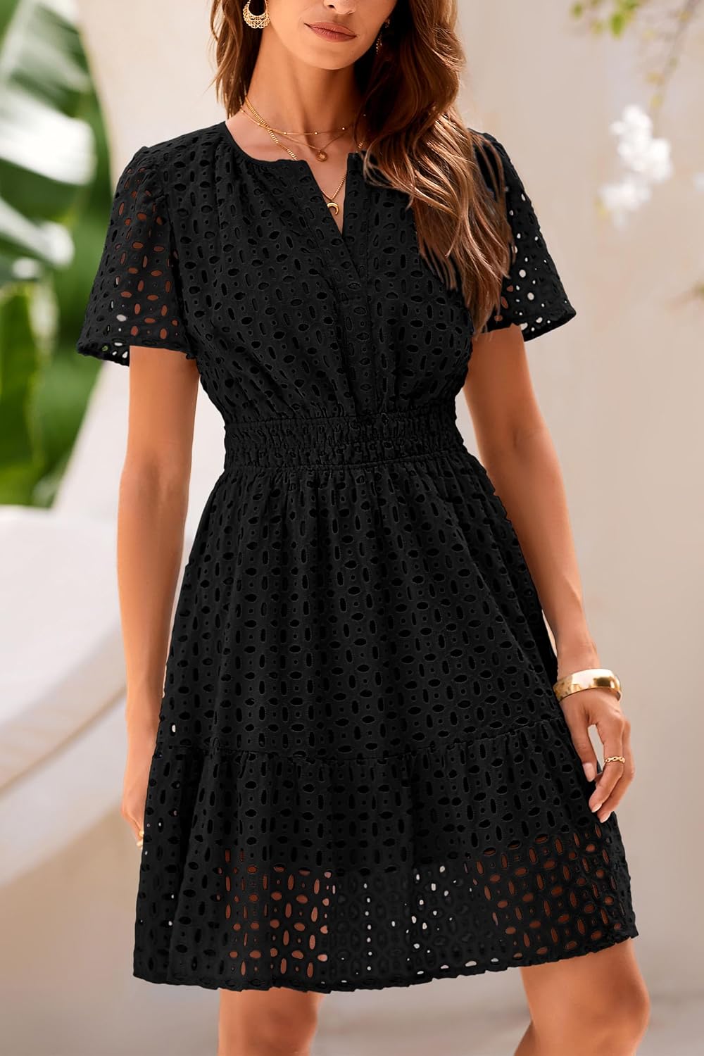 Detalle de PRETTYGARDEN Women's 2026 Summer Short Dress: V-Neck, Lace Hollow Out A-Line
