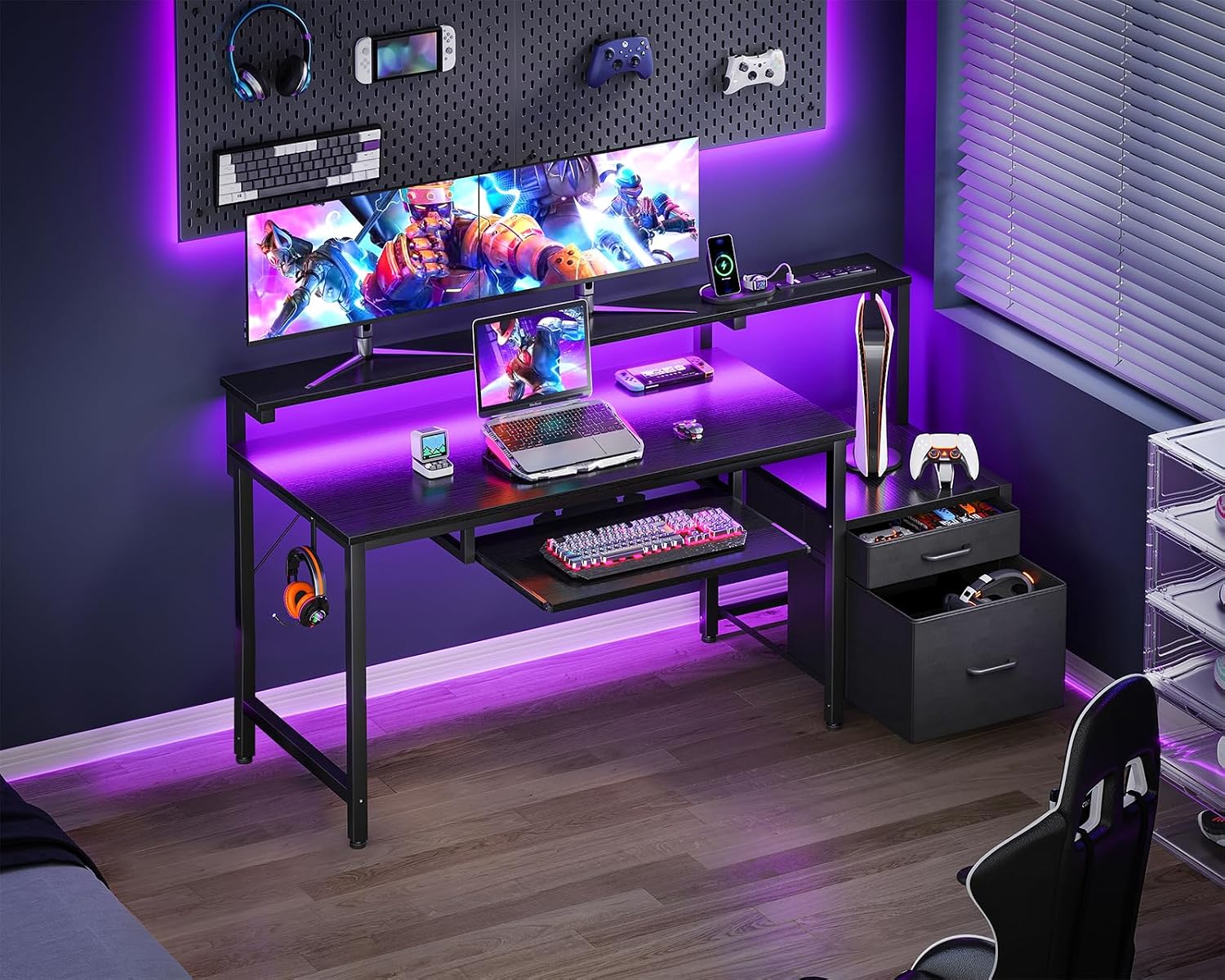Detalle de Coleshome Scrivania Gaming con LED e Prese - 140x48 cm, cassetti in tessuto, vassoio tastiera e supporto monitor