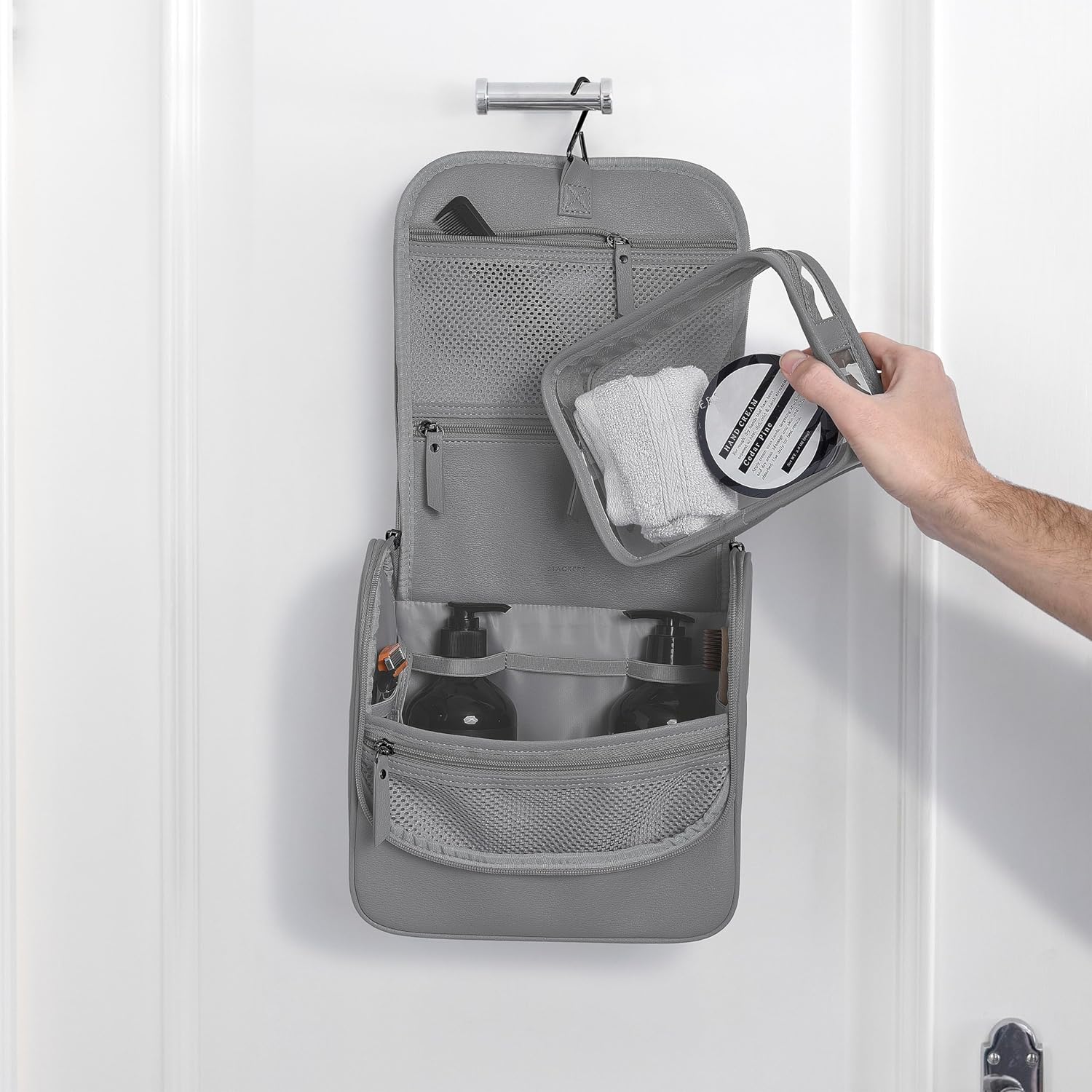 Detalle de Stackers Slate Grey Hanging Wash Bag