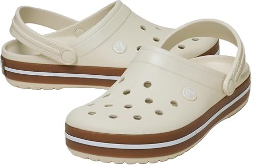 Detalle de Crocs Crocband Gum Clog, Summit White, Lightweight Croslite with Ventilation Ports