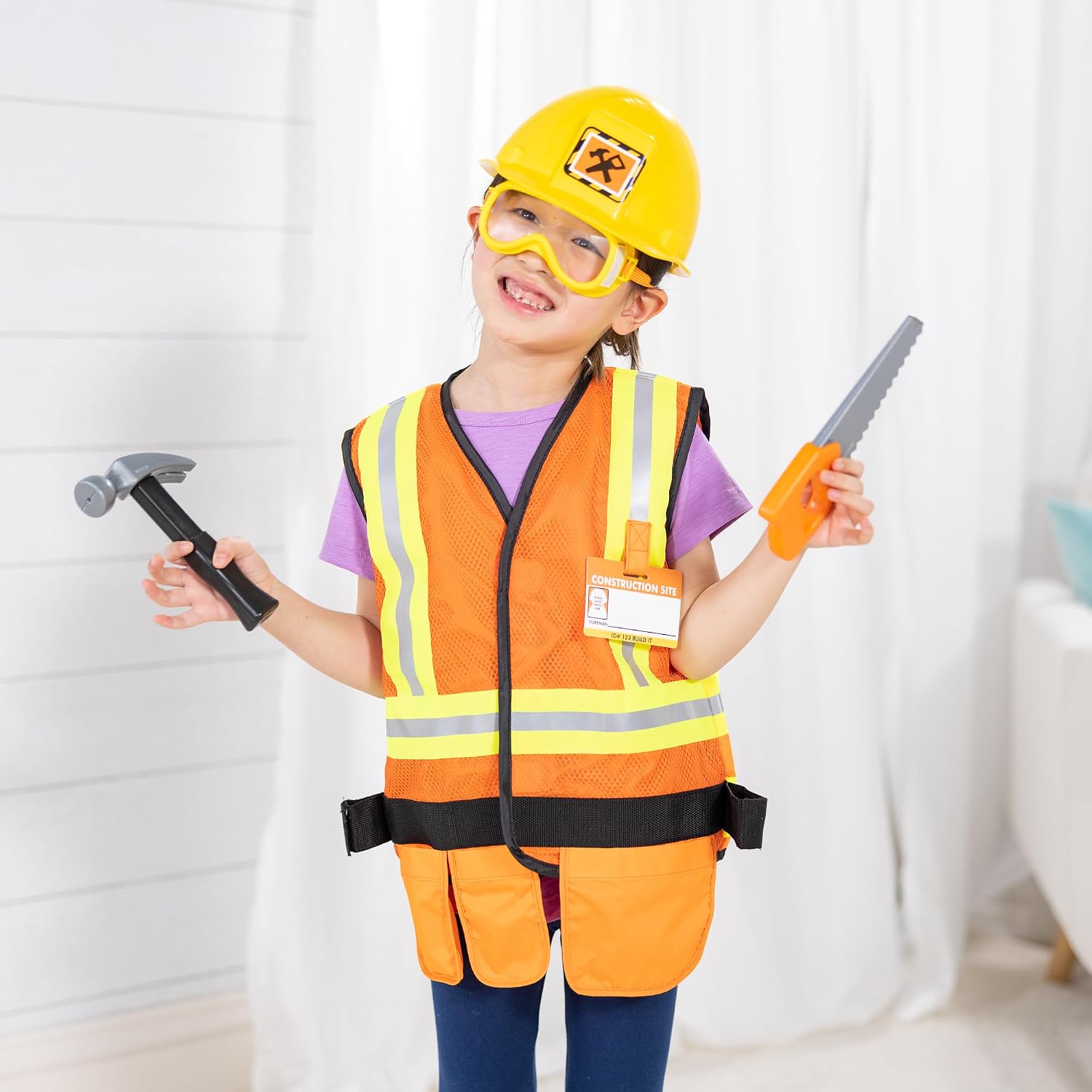 Thumbnail 1 de Melissa & Doug Construction Worker Role Play Costume Dress-Up Set (6 pcs) for kids 3–6