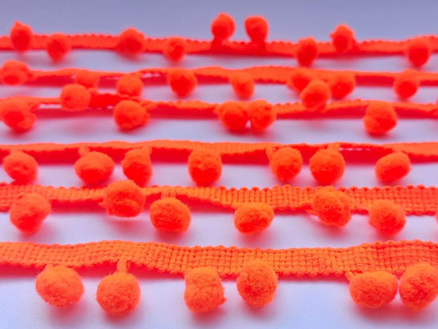 Thumbnail 3 de Pom Pom Trim 12mm