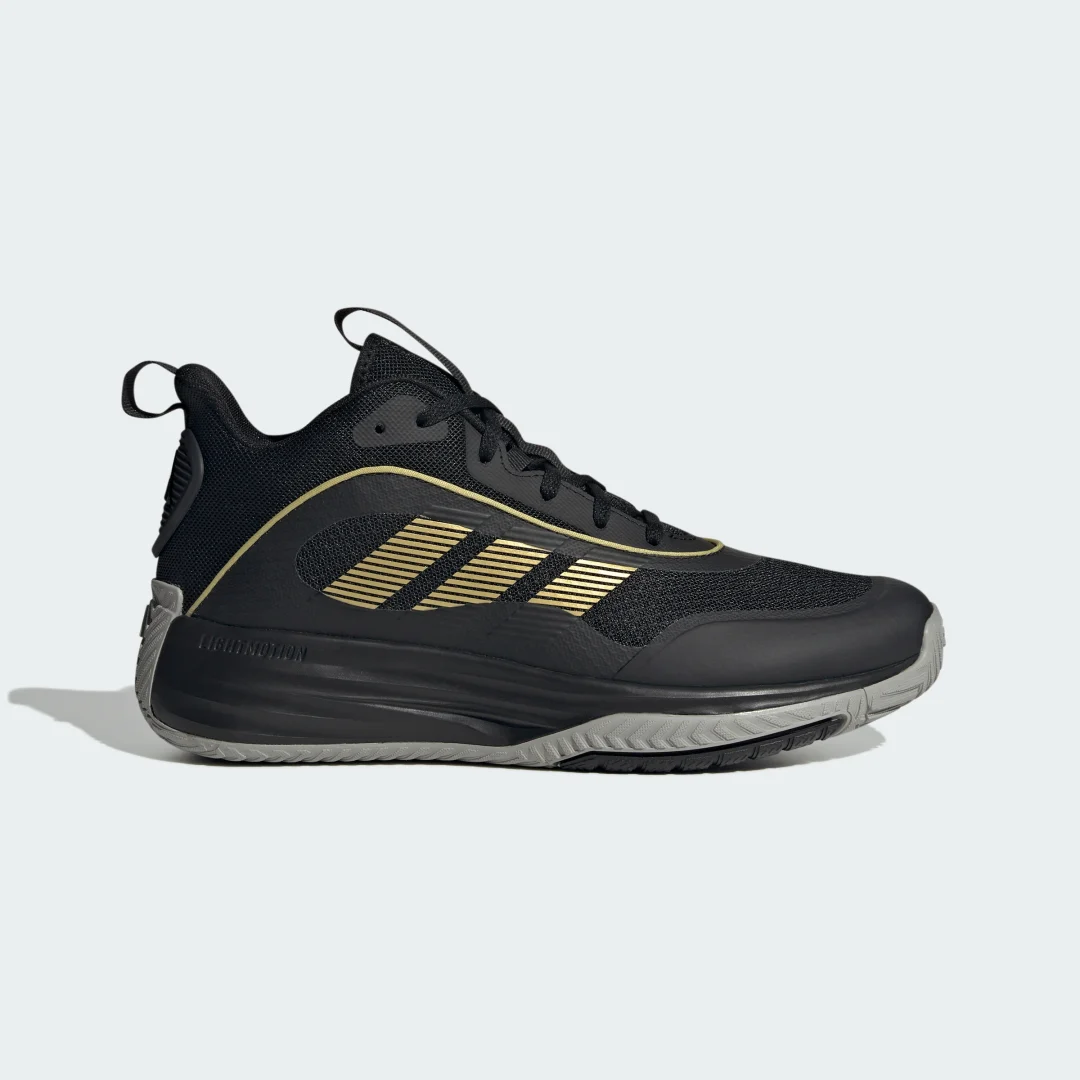 Detalle de Zapatilla Own the Game 3 de Adidas: lo que conviene saber