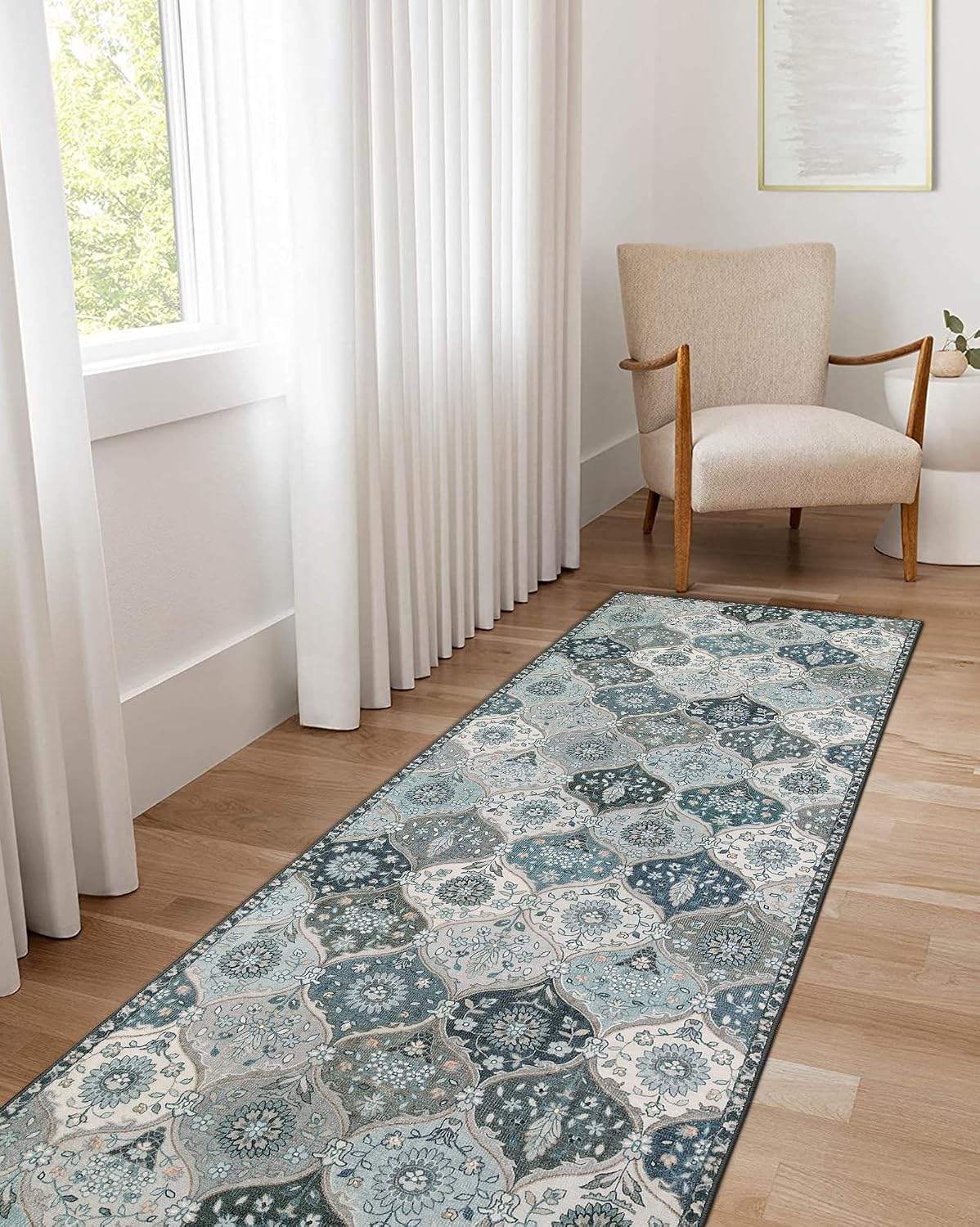 Detalle de Lahome Moroccan Washable Runner Rug (2'5" x 8') in Blue – Ultra-Thin Vintage Kitchen Runner for Hallways and Entryways