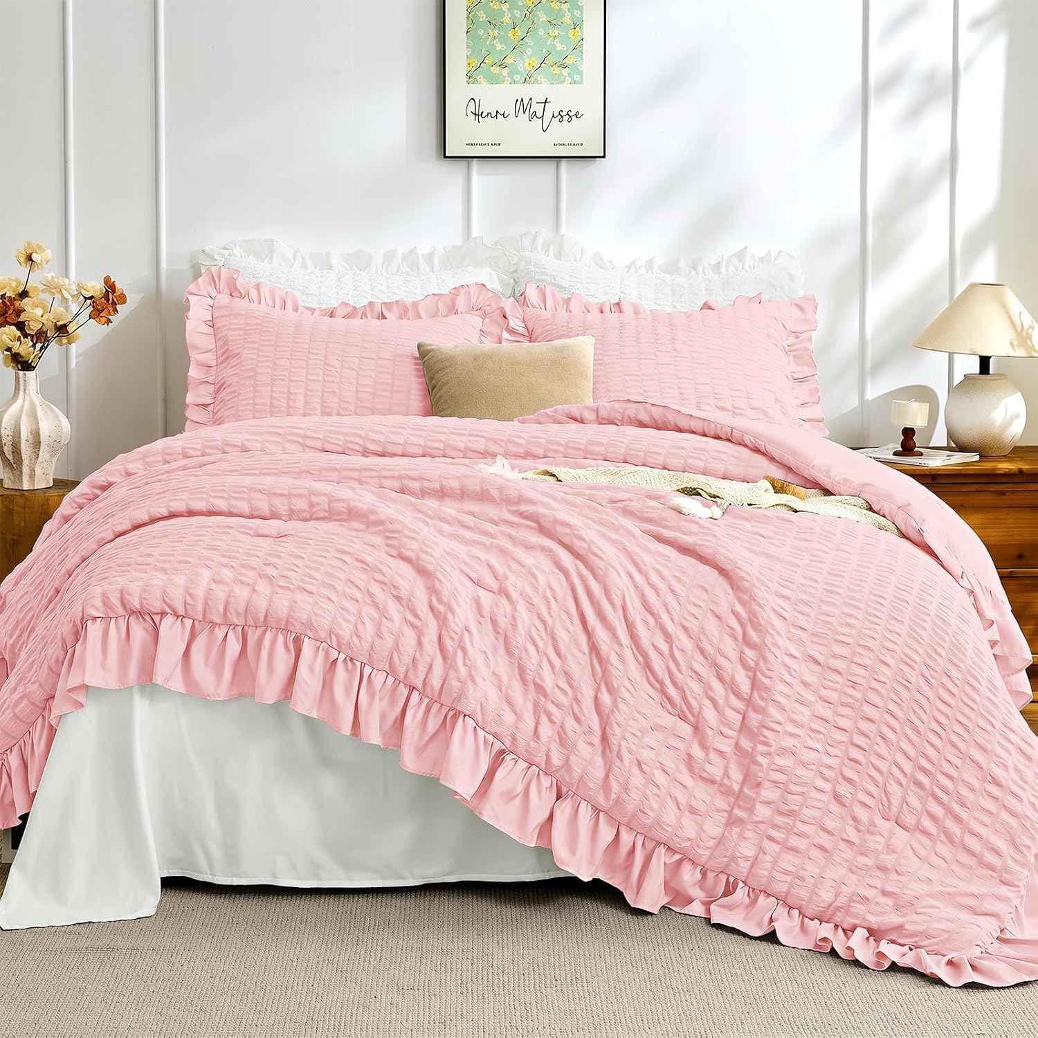 Detalle de JOLLYVOGUE Pink Seersucker Queen Comforter Set, 3 Pieces – Lightweight All-Season With Ruffle Details