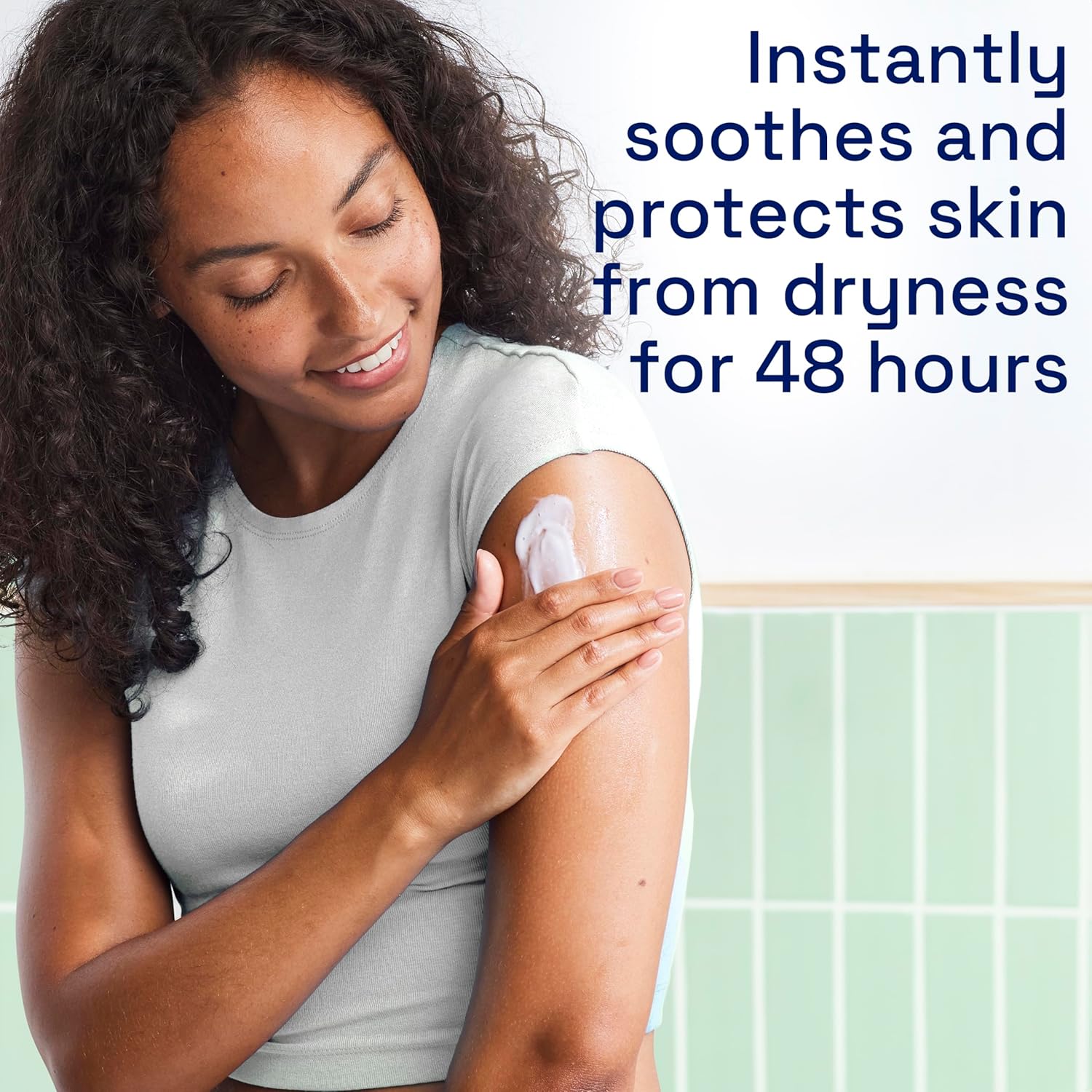 Thumbnail 2 de Cetaphil Face & Body Moisturiser (1L) with Niacinamide & Vitamin E for normal to dry, sensitive skin