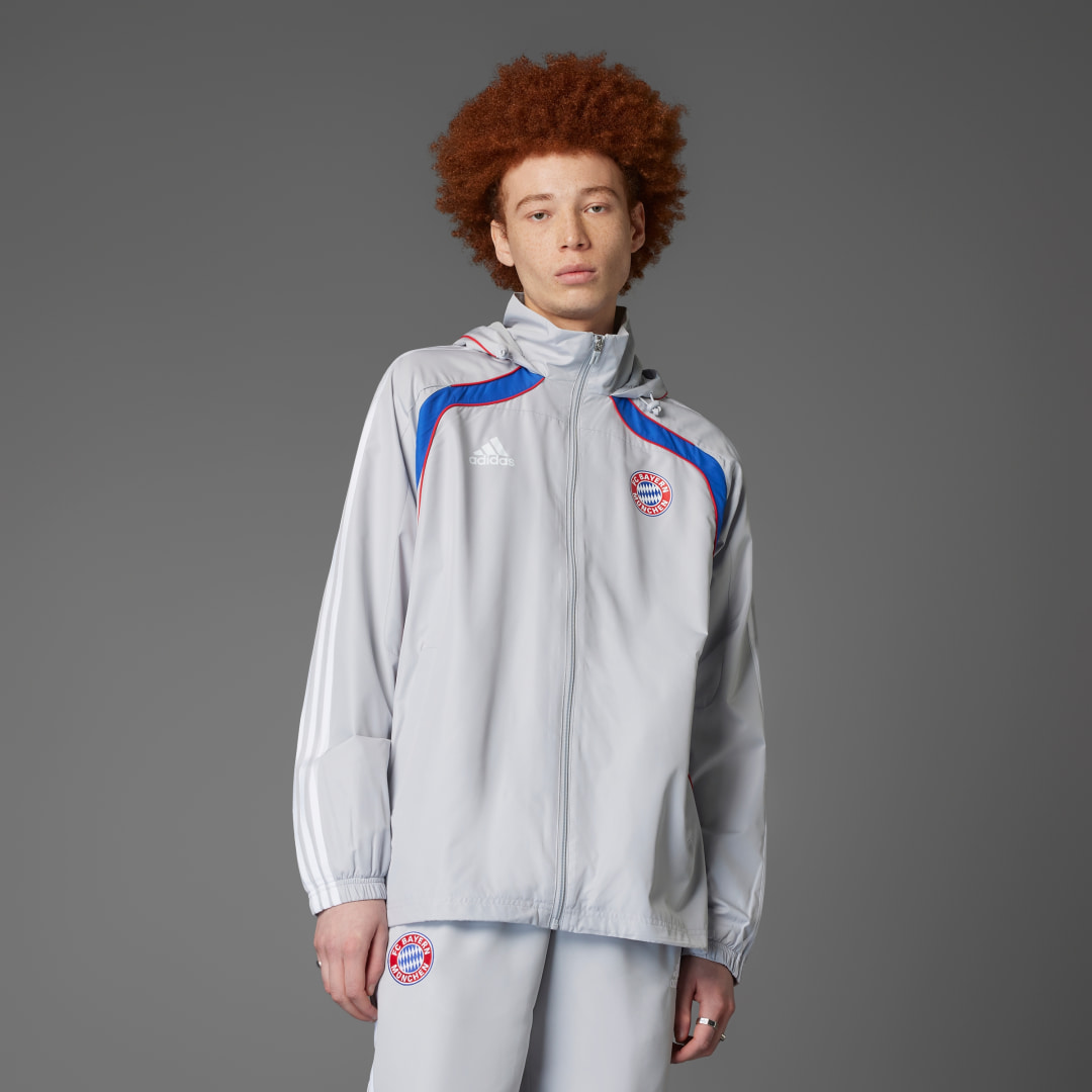 Detalle de FC Bayern UBP Windbreaker de Adidas: chaqueta medio peso para días cambiantes