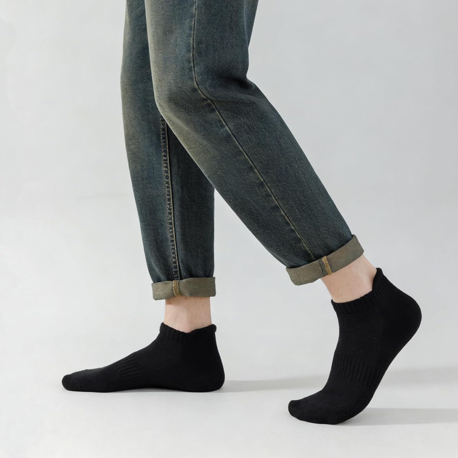 Detalle 2 de Wamicu Calcetines Tobilleros Hombre 5 pares
