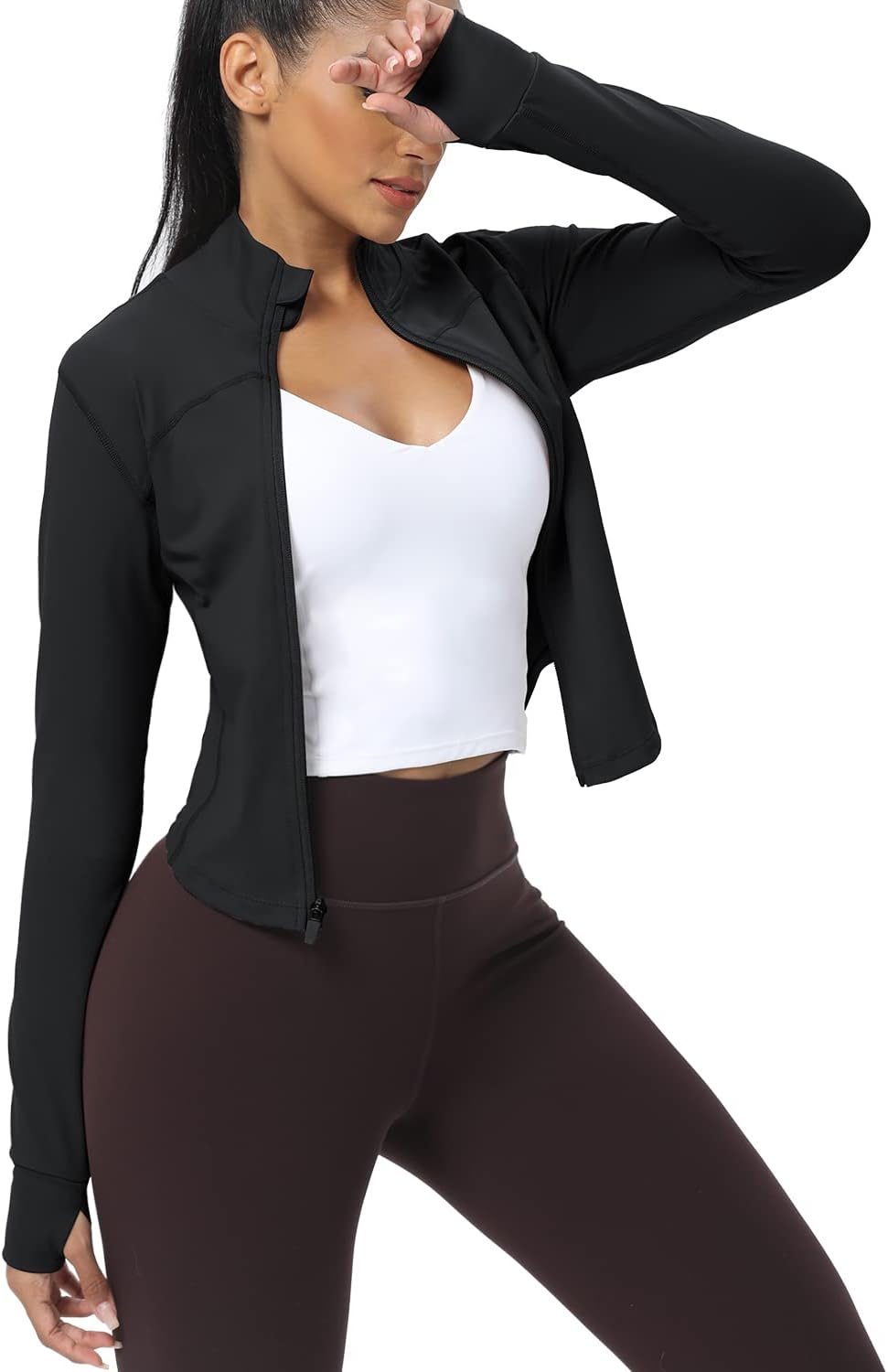 Detalle de AVGO Cropped Running Jacket 87% Nylon