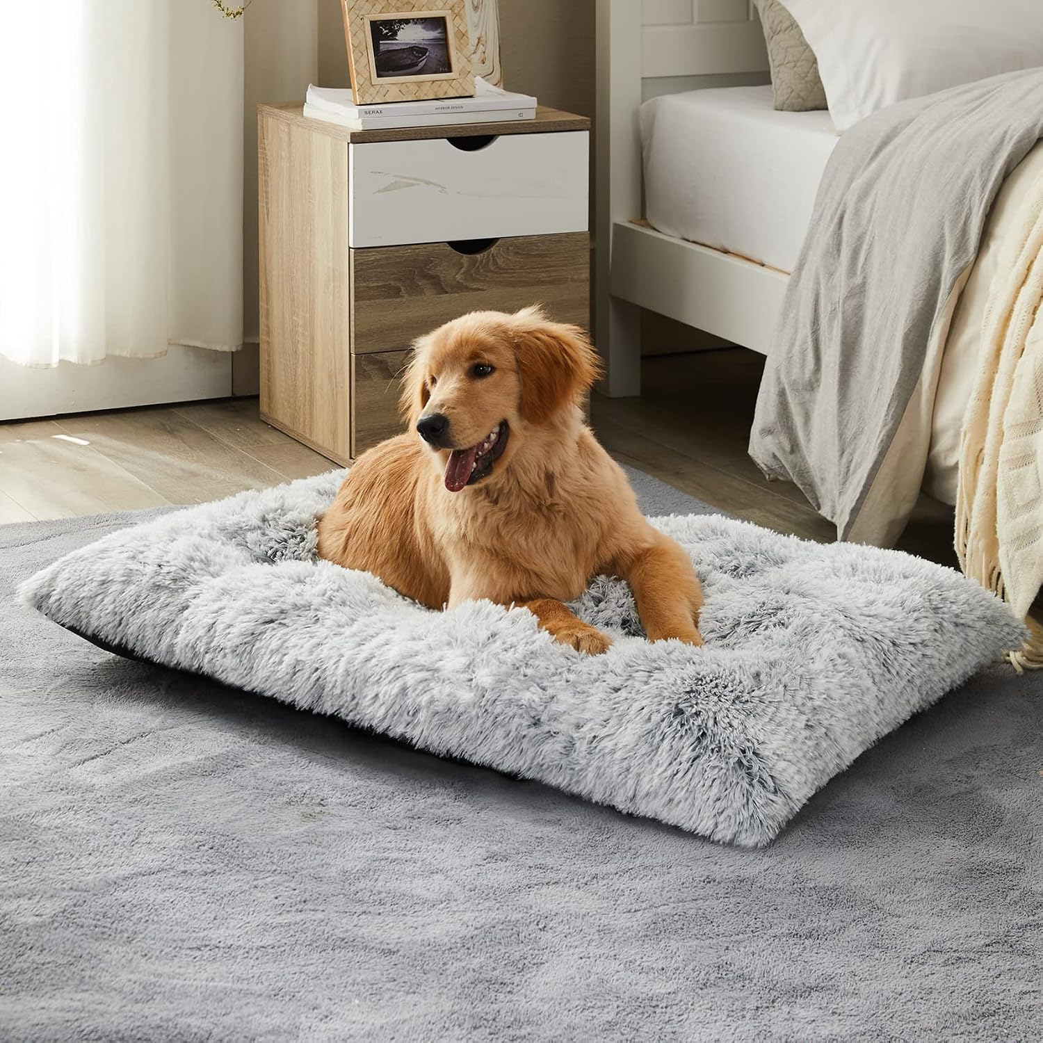 Detalle de BFPETHOME BFCMRGDGR3021 Medium Plush Dog Crate Bed, Non-Slip, Washable