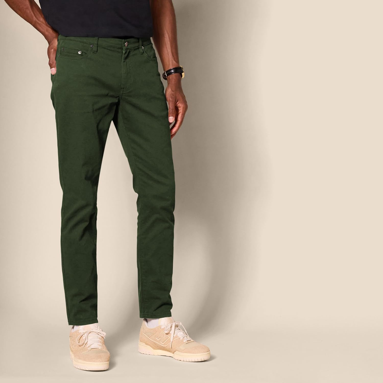 Thumbnail 2 de Amazon Essentials men’s slim-fit 5-pocket stretch twill trousers