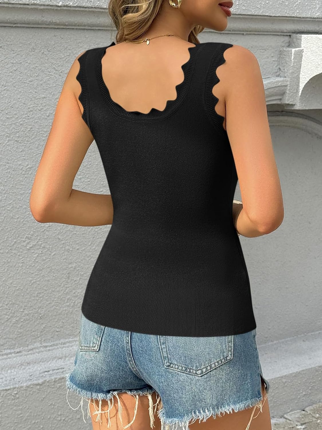 Detalle 2 de Saodimallsu Women's Ribbed Knit Tank Top with Square Neck