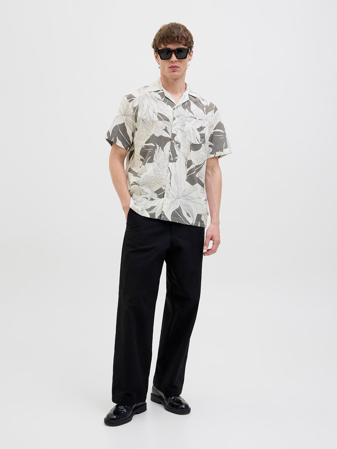 Detalle 2 de JACK & JONES Male Hawaii-Hemd Relaxed Fit