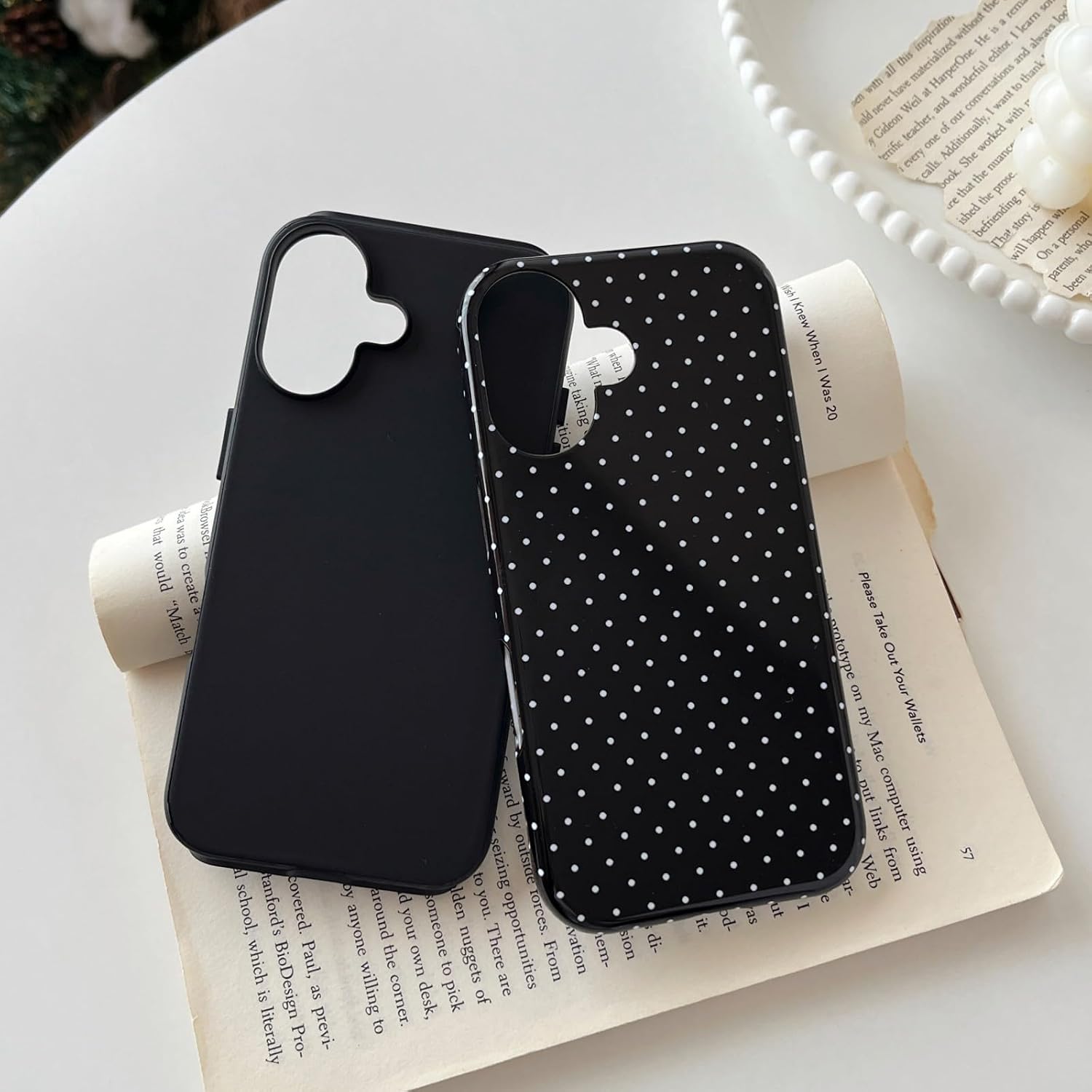 Detalle 2 de Longlayss DOT050 iPhone 16 Plus Case, Pink Polka-Dot Slim TPU and PC Cover