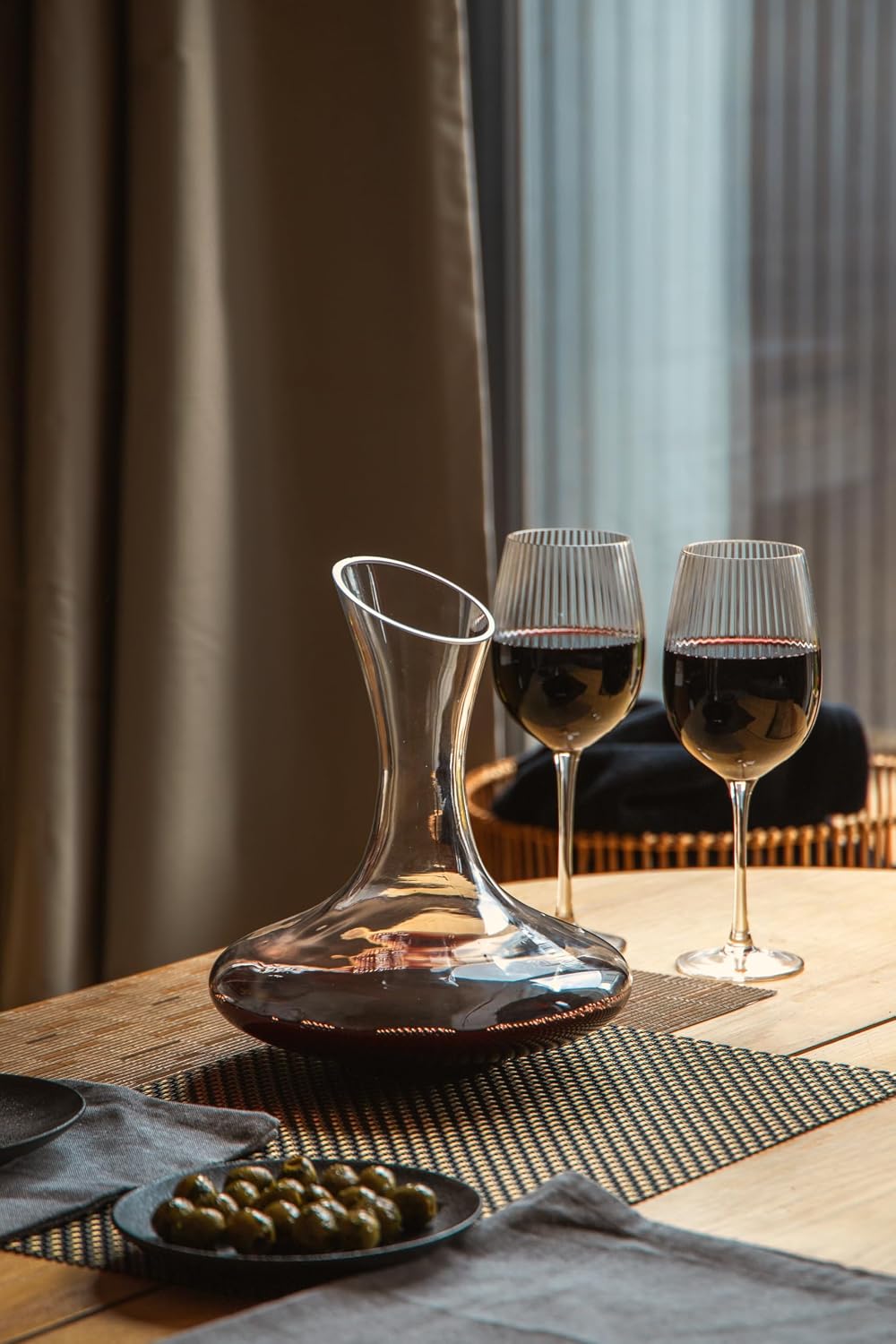 Detalle de BarCraft Wine Decanter, 1.5 Litre Wide-Base Glass Carafe