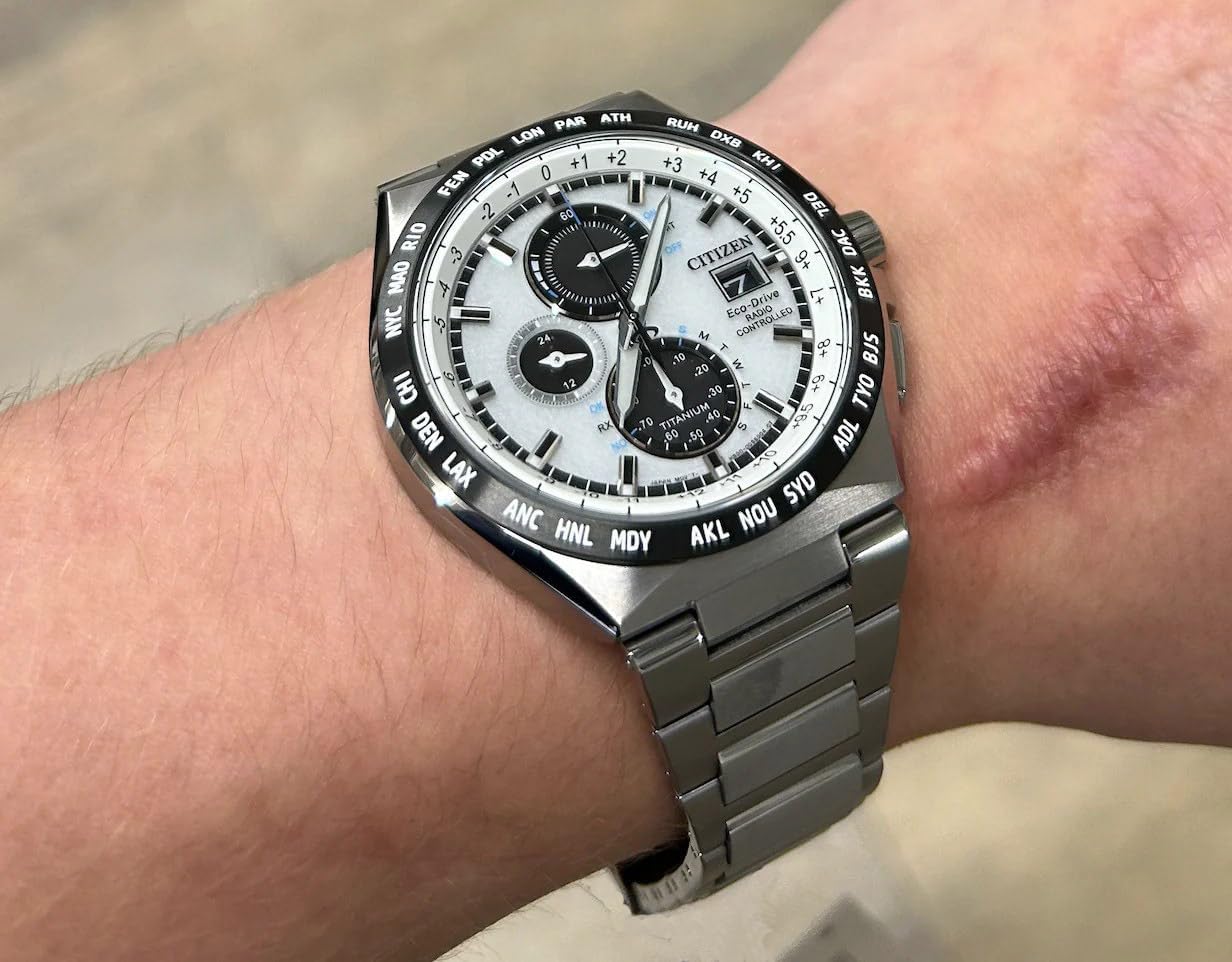 Detalle 2 de Citizen Chronograph Eco-Drive 43,5 mm