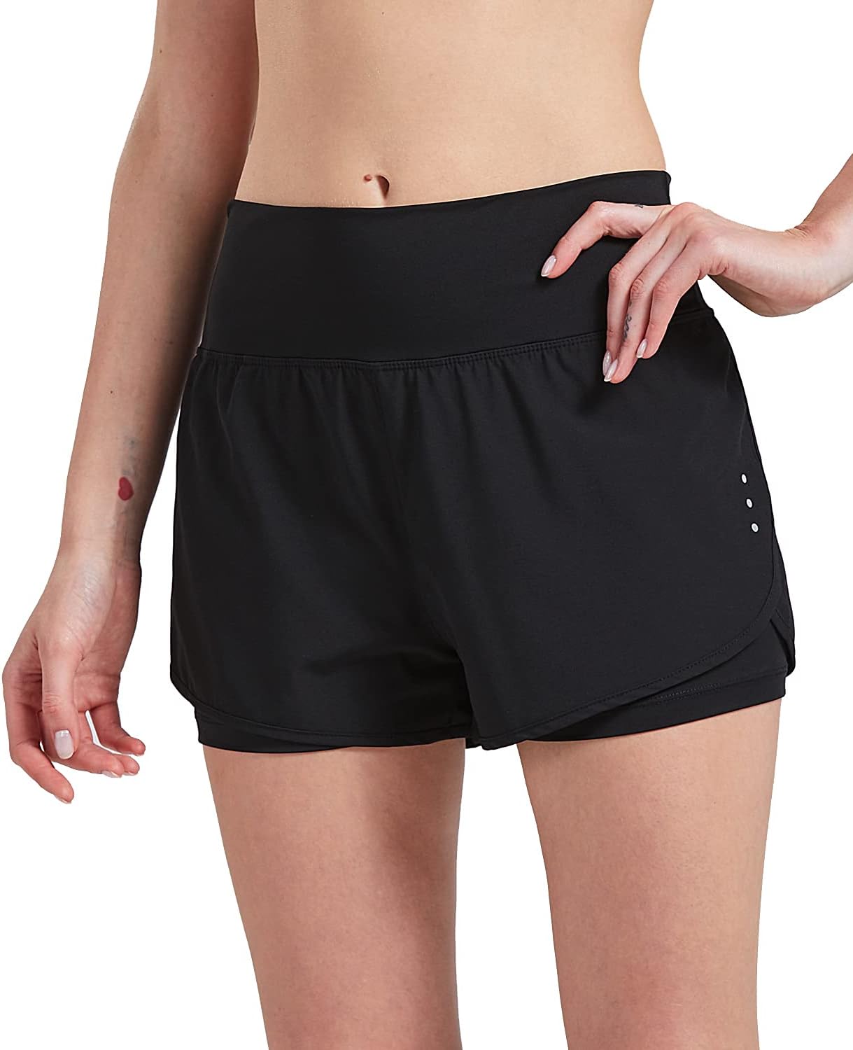 Detalle 2 de VIGVAN 2 in 1 Laufhose Damen – Sport Shorts mit Taschen und schnelltrocknendem Innenfutter
