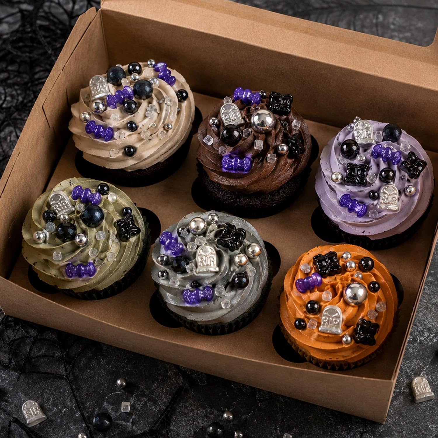 Detalle 2 de Twisweet Halloween Sprinkles, 130g Edible Tombstone Mix with Bats and Spiders
