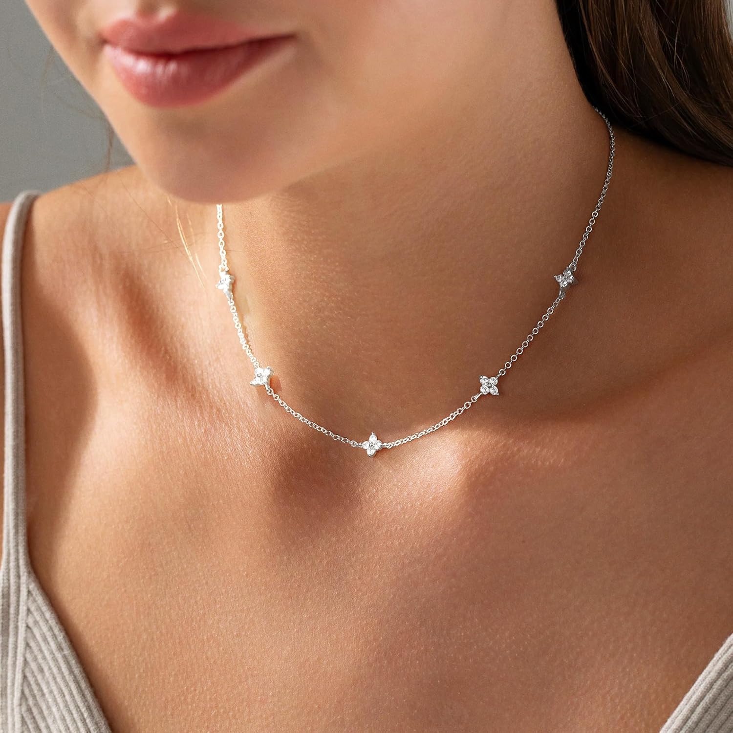 Thumbnail 1 de HARJJME Damen Halskette Gold & Silber (925, 14K vergoldet) mit Kleeblatt, Herz & Cubic Zirkonia – Choker Charm Kette