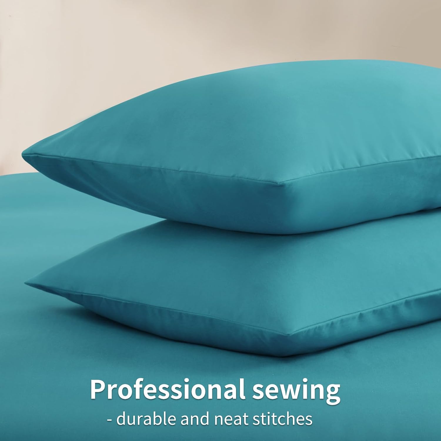 Detalle de RUIKASI Teal pillow cases (2 pack) with envelope closure, brushed breathable microfiber
