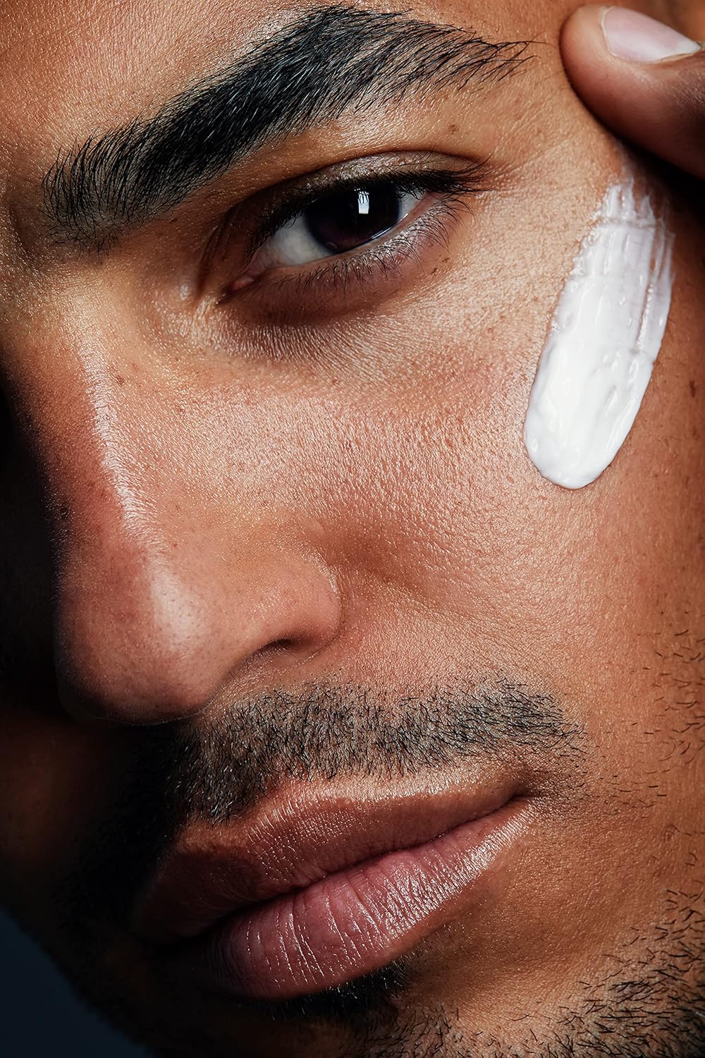 Thumbnail 4 de NIVEA MEN Protect & Care Soin Confort Hydratant visage (vitamine B5 & aloe vera) – lot de 2 x 75 ml