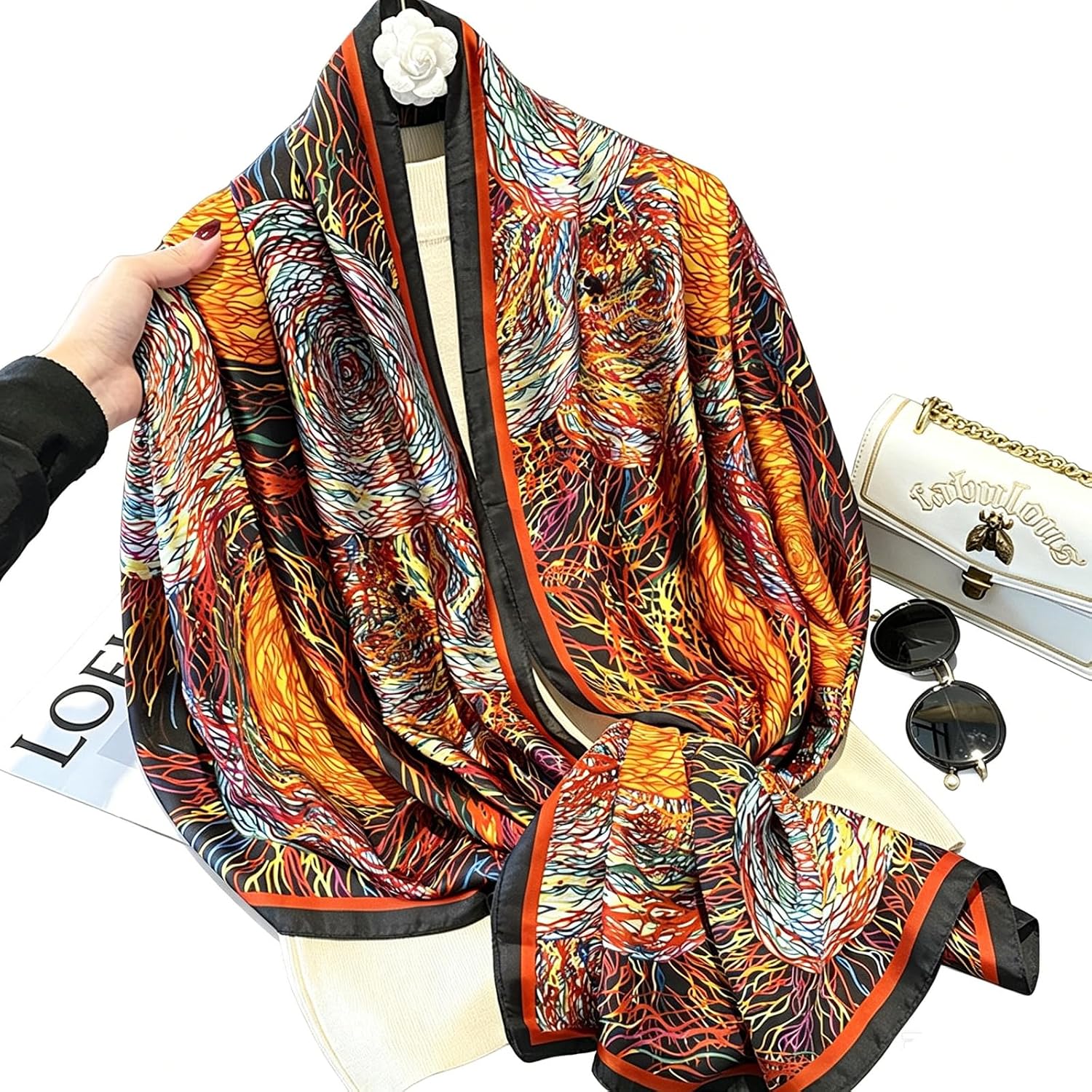 Detalle de FairyCity Women's Scarf in Satin
