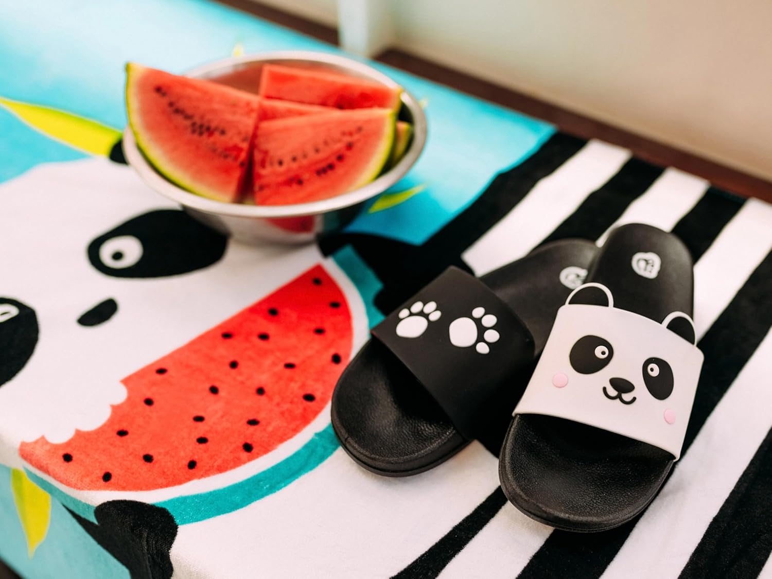 Thumbnail 2 de Dedoles Badeschuhe & Hausschuhe Damen, Herren & Kinder – lustige Designs für Zuhause, Strand und Freizeit