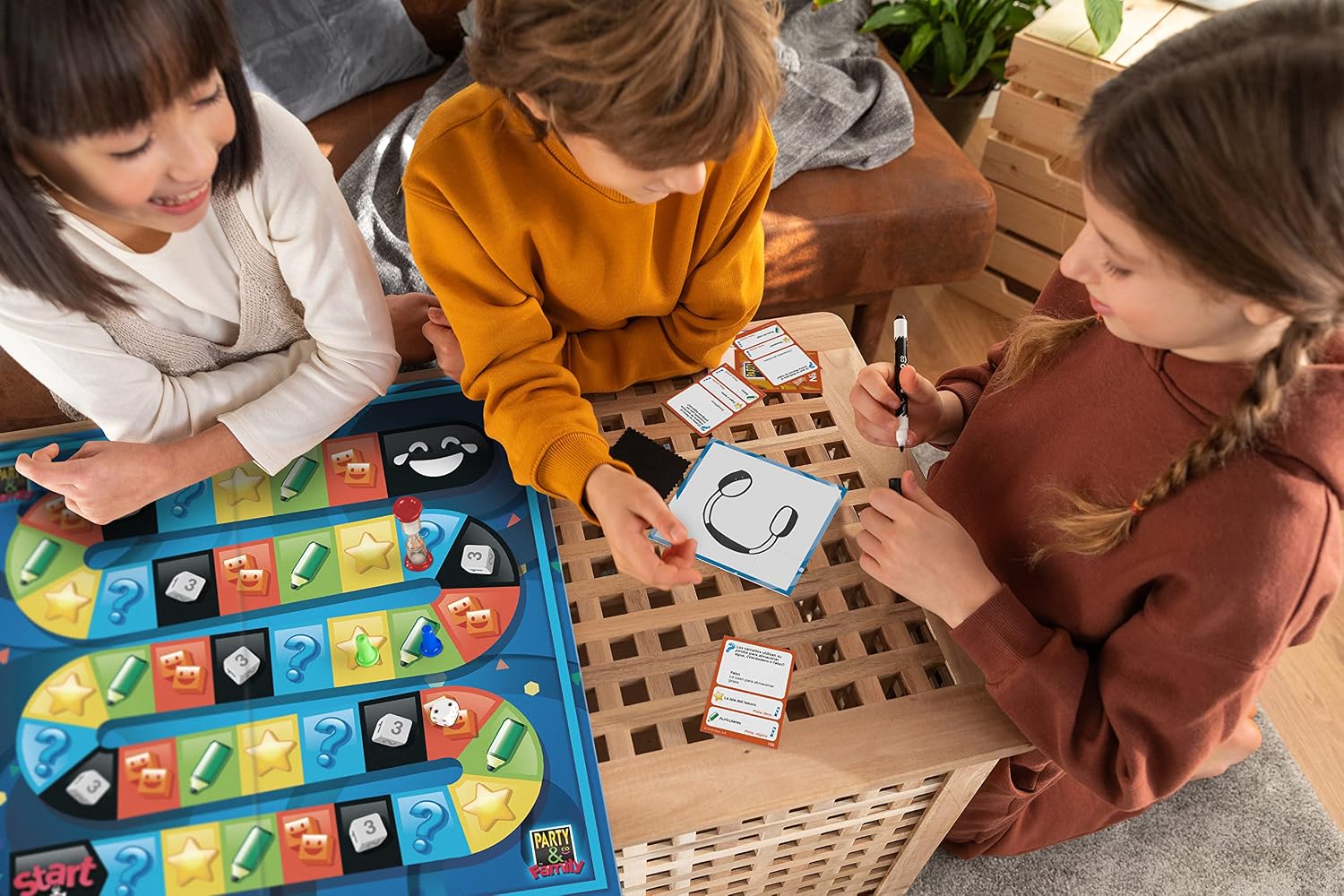 Detalle 1 de Dujardin – Party & co Family : le jeu d’ambiance familial réinventé