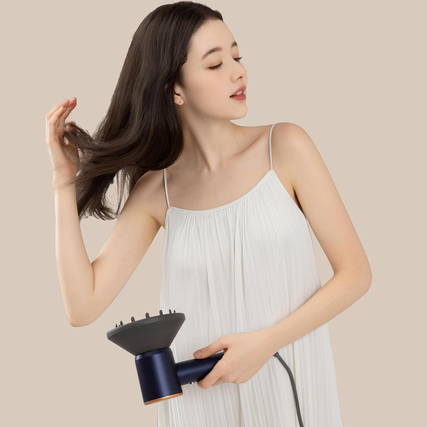 Thumbnail 6 de AINA High Speed Hair Dryer with Brushless Motor, 150,000RPM & Ionic, Travel-Friendly (1A Gold)