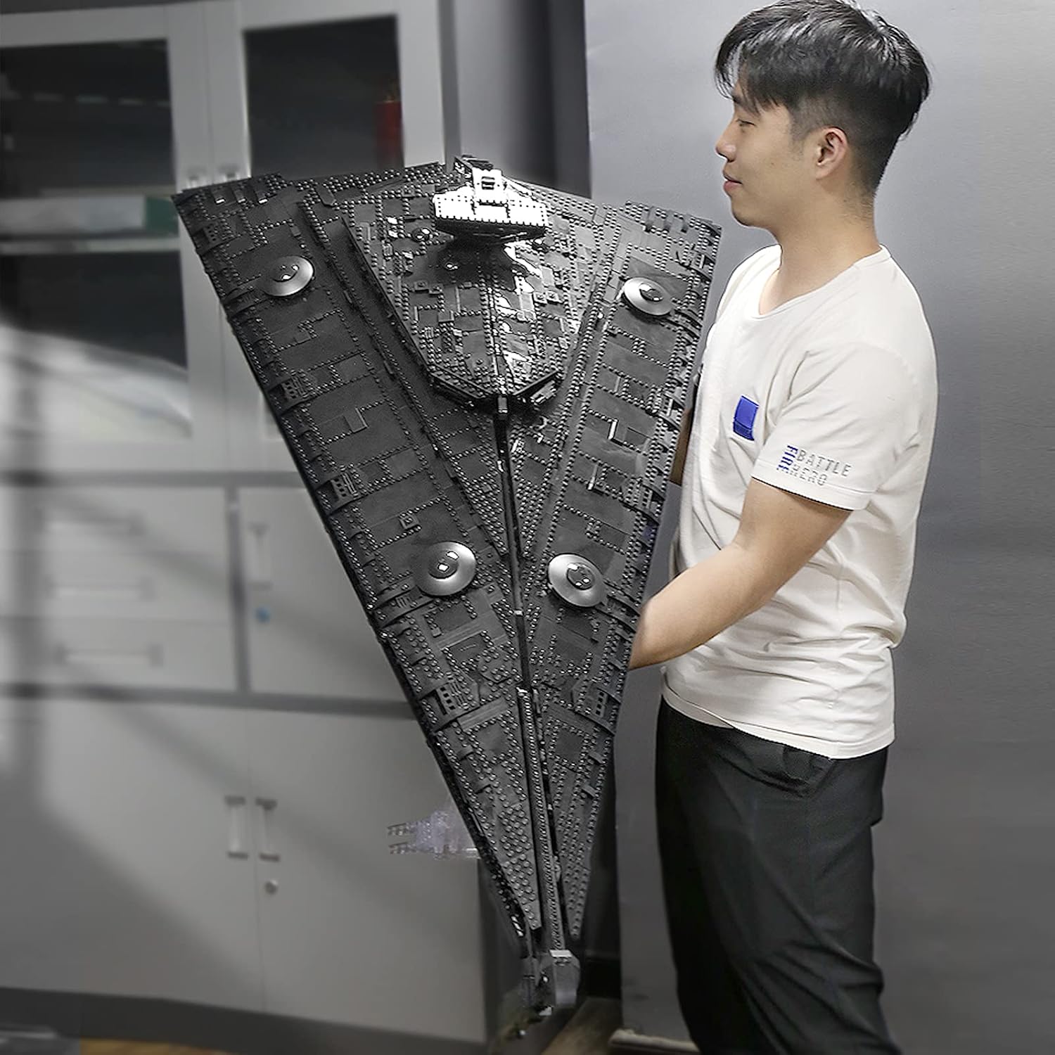 Thumbnail 1 de Mould King 21004 Dreadnought der Eclipse-Klasse Weltraumzerstörer