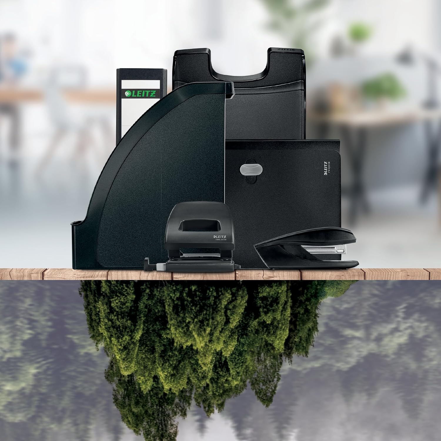 Thumbnail 5 de Leitz NeXXt Recycle Agrafeuse 30 Feuilles – Noir, 100% Recyclable et intégrée pense-bête