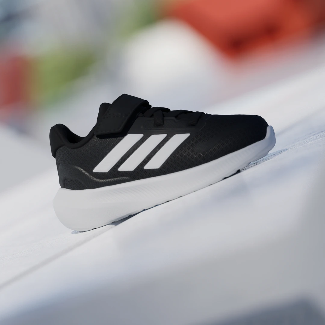 Detalle 2 de Adidas Runfalcon 5 Kids: zapatilla versátil para niños y niñas