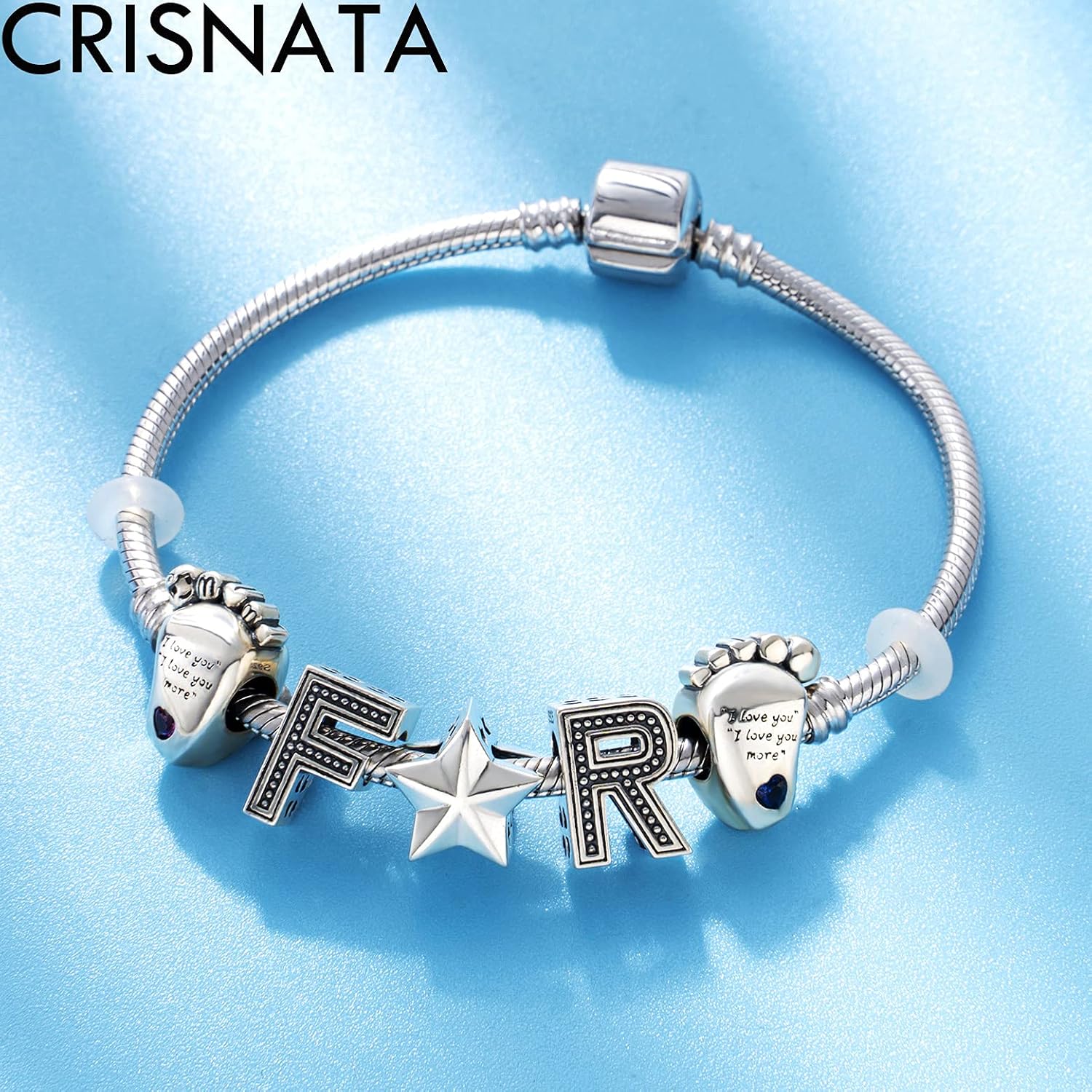Detalle 2 de CRISNATA Vintage Initial F Charm in 925 Sterling Silver – Openwork 4‑Leaf Clover, Fits European Bracelets