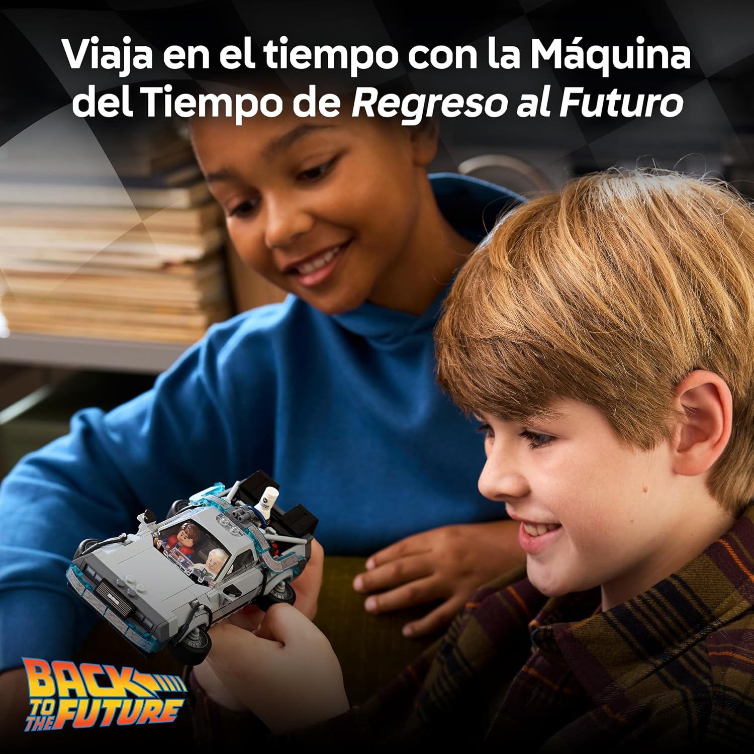 Detalle 2 de LEGO Speed Champions Máquina del Tiempo de Regreso al Futuro (77256) – Maqueta de Coche con Doc Brown y Marty McFly