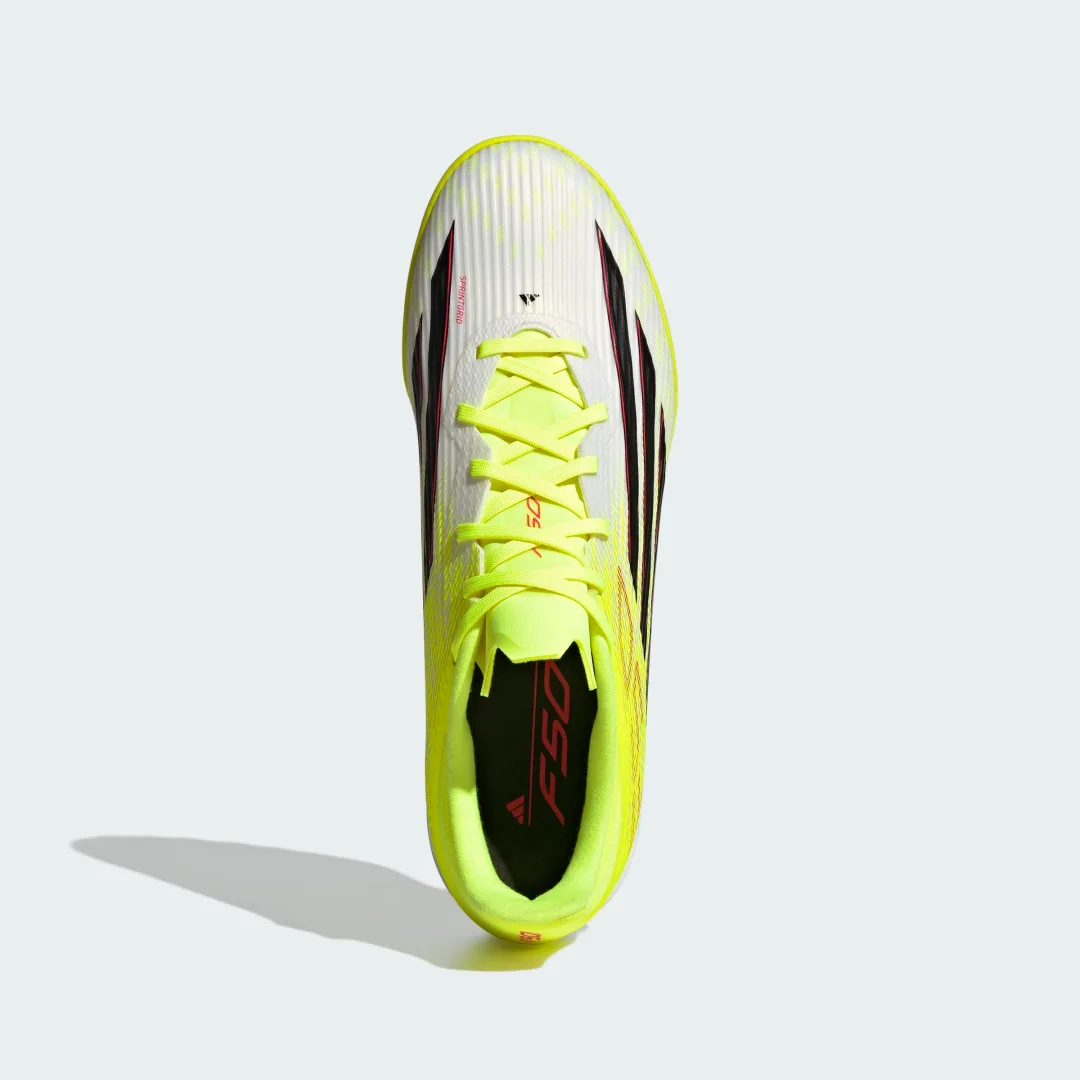 Detalle de Zapatilla de fútbol Adidas F50 LEAGUE moqueta — Amarillo