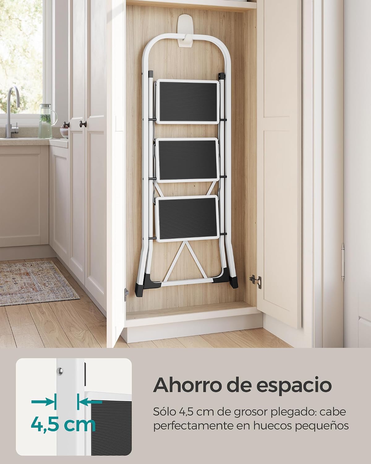 Detalle de SONGMICS GSL03WT: escalera de tijera plegable con 3 peldaños y bloqueo de seguridad