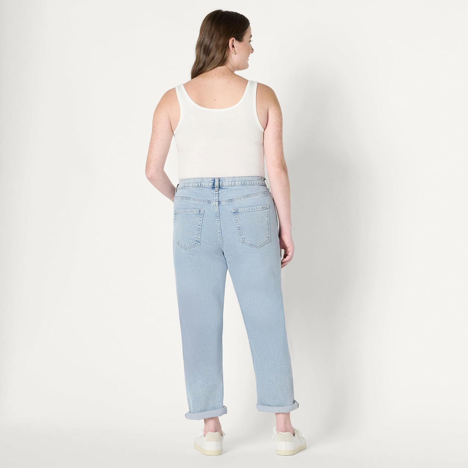 Thumbnail 6 de Amazon Essentials Damen Boyfriend-Crop-Jeans mit geringem Stretchanteil (66,0 cm Beininnenlänge) – mittlere Leibhöhe