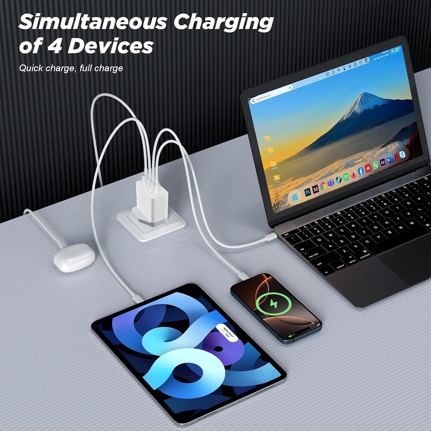 Detalle de USB C Plug charger 4 ports fast