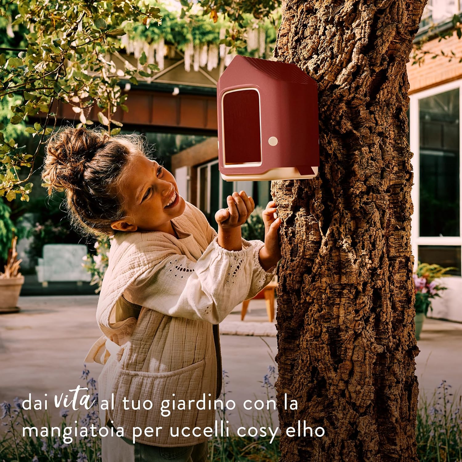 Detalle 2 de Elho Cosy Bird Feeder 18 cm: mangiatoia e abbeveratoio in plastica riciclata, design moderno per il giardino
