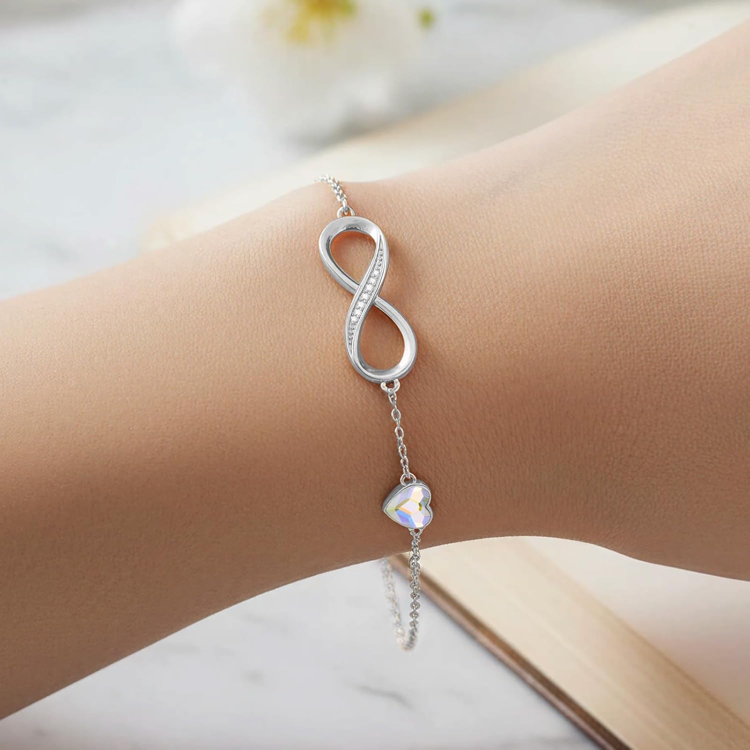 Detalle 2 de LOUISA SECRET Bracelet Femme Argent 925 Infini - Bracelet Cœur & Zircons, Ajustable
