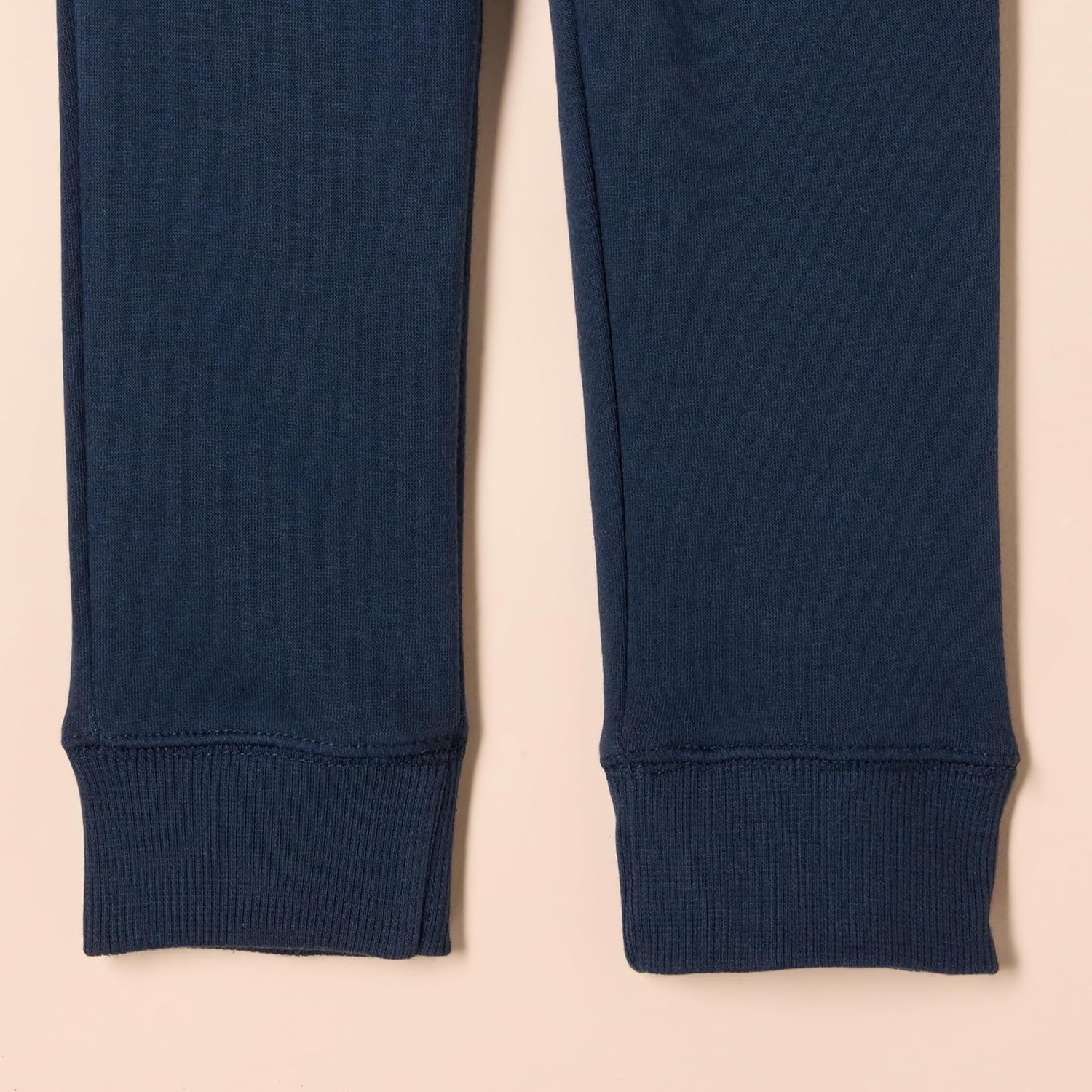 Detalle de Amazon Essentials Boys and Toddlers' Fleece Jogger Sweatpants – Multipack