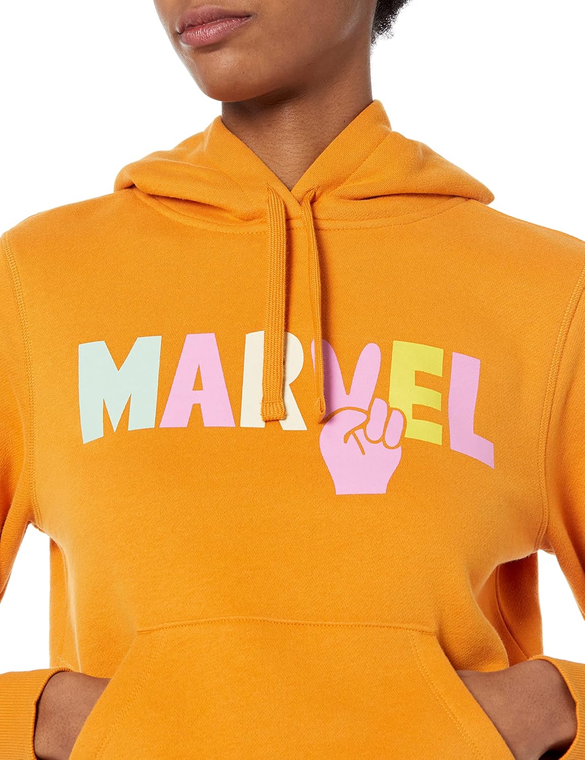 Thumbnail 2 de Amazon Essentials Disney | Marvel | Star Wars | Princess Women's Fleece Sweatshirt Hoodie