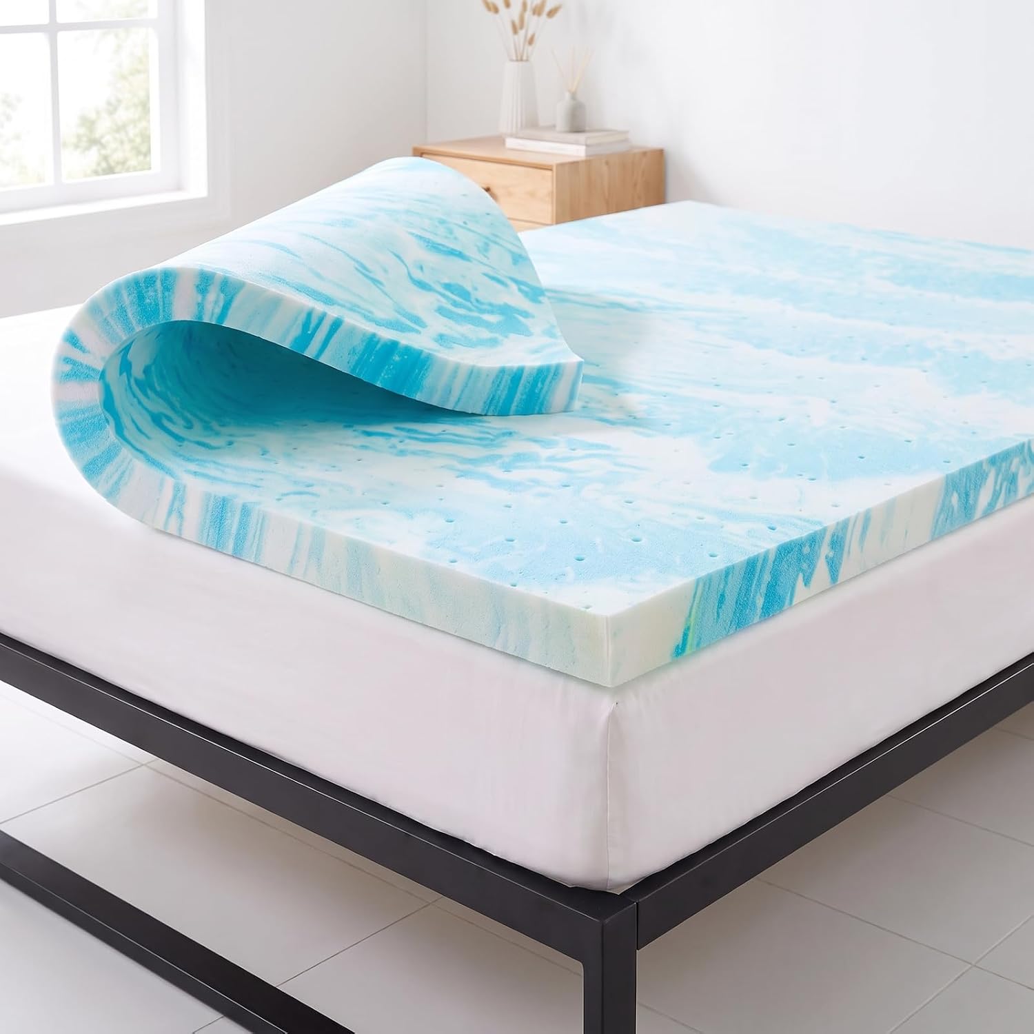 Detalle de NEWBULIG Memory Foam Mattress Topper 4-Inch