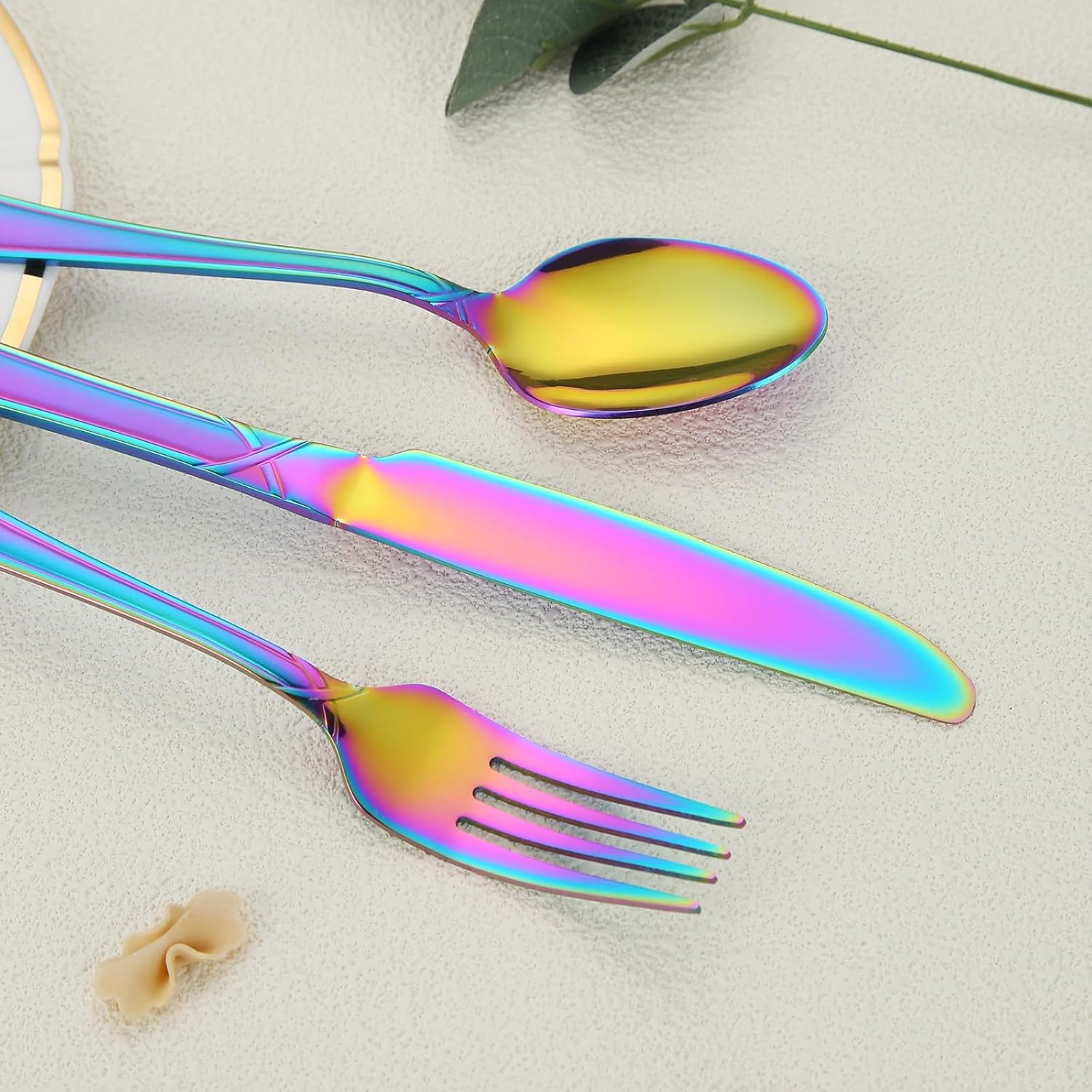 Detalle de X-Haoware 30-teiliges Regenbogen Besteckset – Edelstahl für 6 Personen, spülmaschinenfest